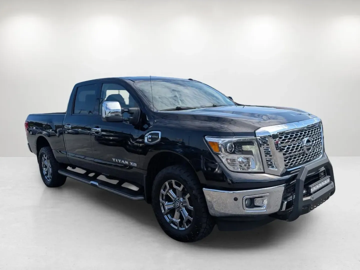 2017 /Black Nissan Titan XD SL (1N6BA1F49HN) with an Other engine, located at 1430 Gateway Drive, Opelika, AL, 36801, (334) 239-0944, 32.637871, -85.409790 - **Elevate Your Adventures with the 2017 Nissan Titan XD Perfect for the Modern Lifestyle!**<br /> <br /> Are you ready to upgrade your driving experience? Whether you're a growing family needing room and versatility, a weekend warrior craving off-road adventures, or simply someone who values comfor - Photo#2