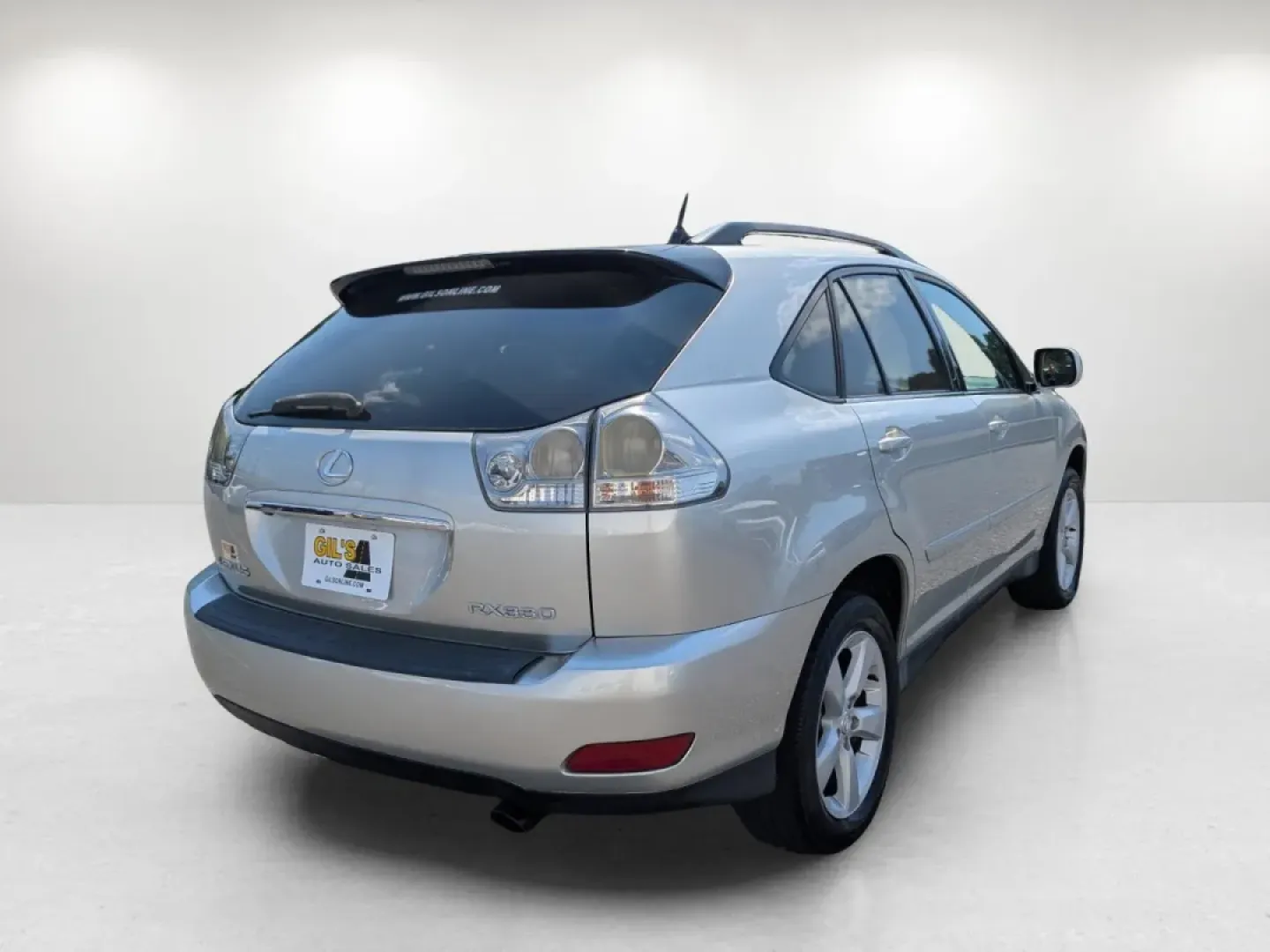 2006 Lexus RX 330 (2T2GA31U86C) with an Other engine, located at 3959 U.S. 80 W, Phenix City, AL, 36870, (334) 297-4885, 32.469296, -85.135185 - **Discover Your Next Adventure with the 2006 Lexus RX 330 at Gils Auto Phenix City, AL**<br /> <br /> Are you ready to elevate your lifestyle with a vehicle that embodies luxury and practicality? Look no further than the 2006 Lexus RX 330, a perfect blend of comfort and capability for families, com - Photo#4