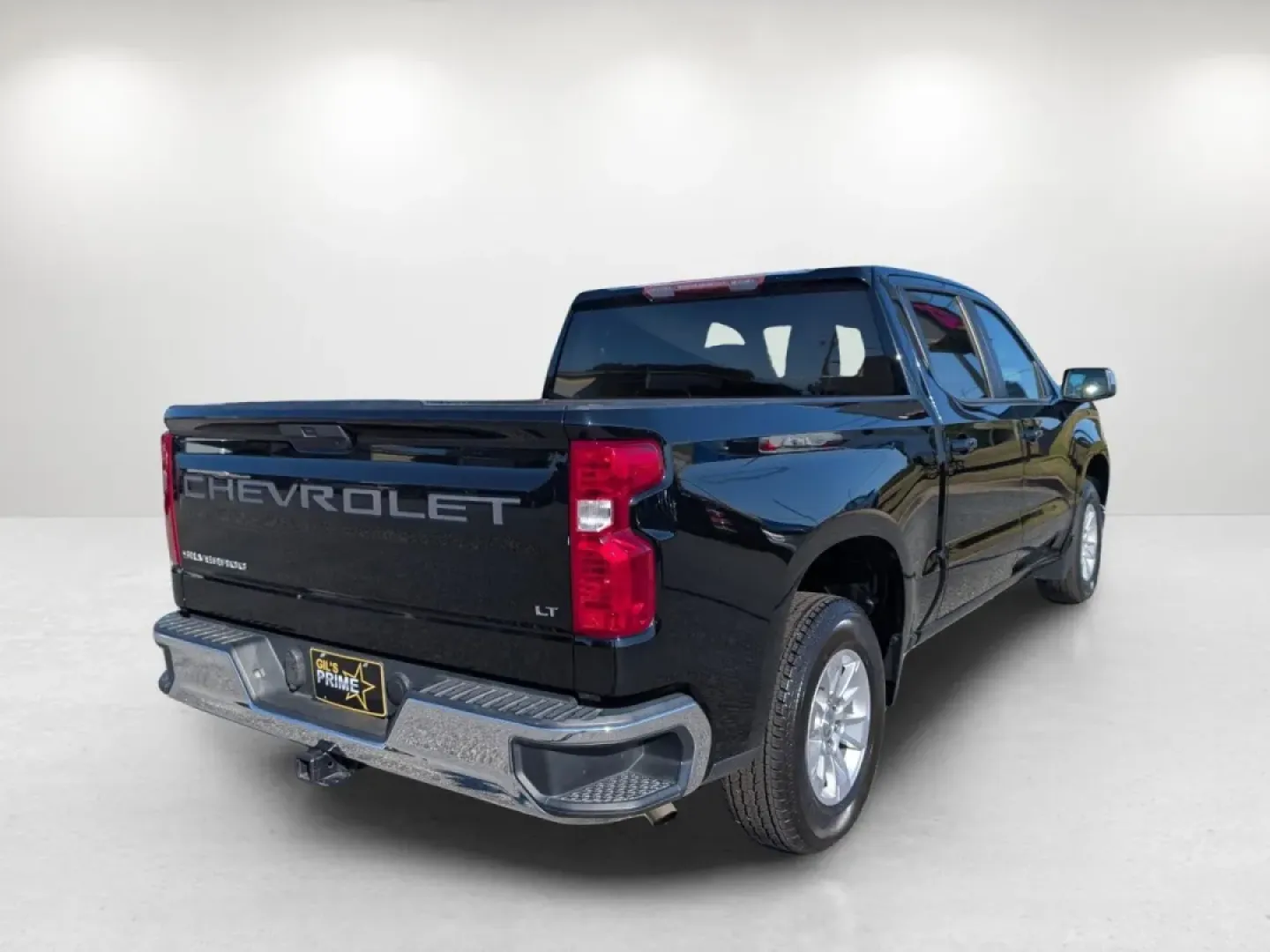 2020 /Jet Black Chevrolet Silverado 1500 LT (3GCPWCED0LG) with an Other engine, located at 7000 Northlake Connector, Columbus, GA, 31904, (706) 987-8085, 32.524975, -84.978134 - ### Hit the Road in Style: 2020 Chevrolet Silverado 1500 LT Crew Cab Pickup at Gils Auto<br /> <br /> Are you ready to elevate your driving experience while tackling daily tasks, weekend adventures, or family road trips? The 2020 Chevrolet Silverado 1500 LT Crew Cab Pickup is the perfect vehicle for - Photo#4