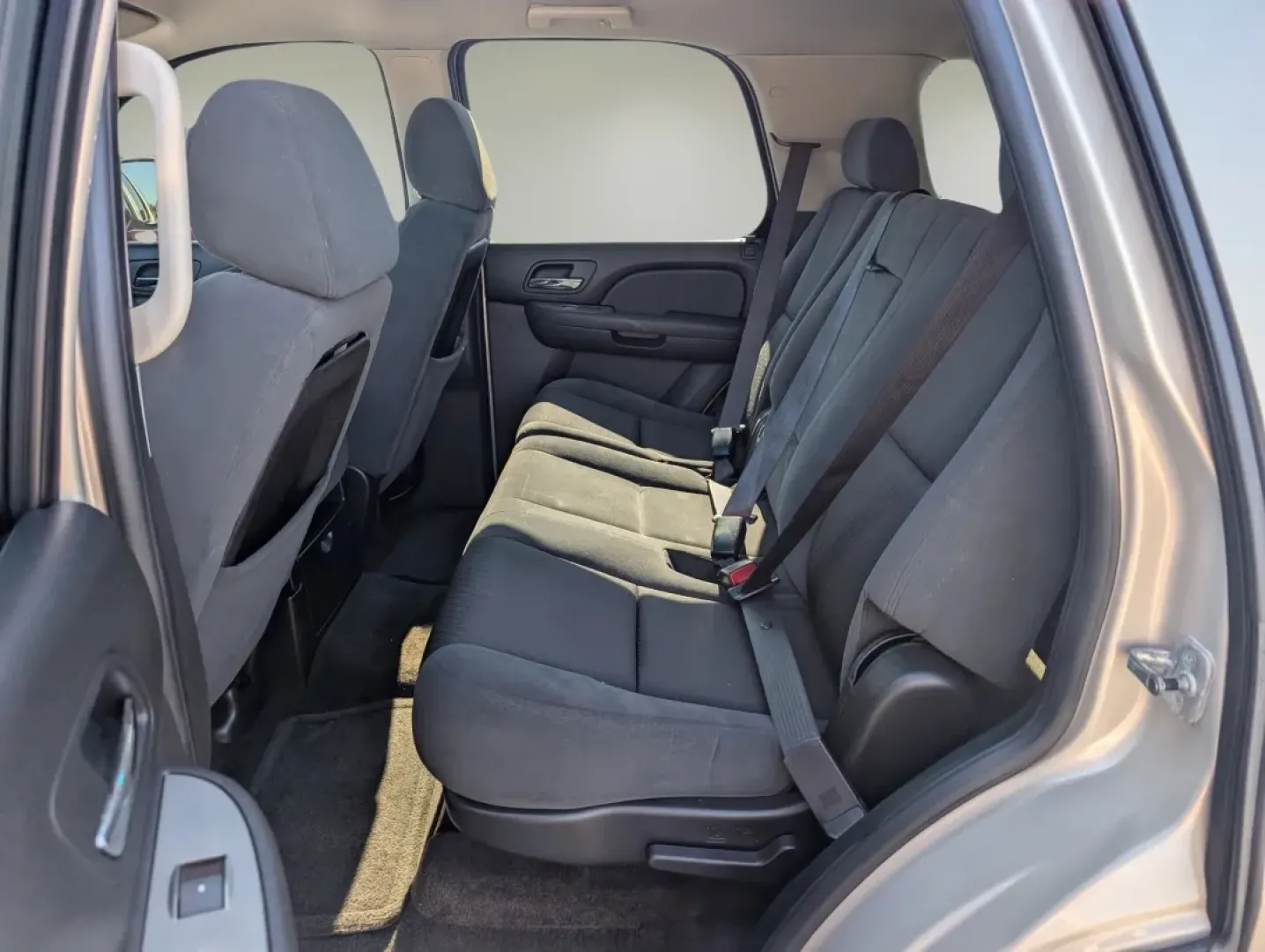 2009 /Ebony Chevrolet Tahoe LS (1GNEC13329R) with an Other engine, located at 5115 14th Ave., Columbus, GA, 31904, (706) 323-0345, 32.511494, -84.971046 - **Explore the Open Road in This 2009 Chevrolet Tahoe Your Next Adventure Awaits!**<br /> <br /> Are you dreaming of weekend getaways with family, or perhaps a reliable companion for your daily commute? Look no further! The 2009 Chevrolet Tahoe LS is the ideal SUV for those who crave versatility wit - Photo#11