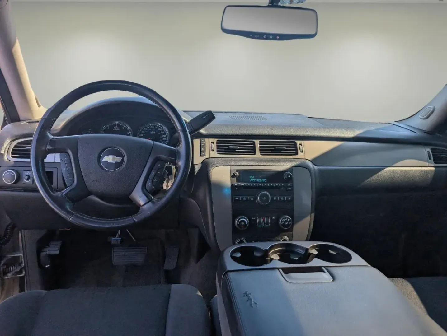 2009 /Ebony Chevrolet Tahoe LS (1GNEC13329R) with an Other engine, located at 5115 14th Ave., Columbus, GA, 31904, (706) 323-0345, 32.511494, -84.971046 - **Explore the Open Road in This 2009 Chevrolet Tahoe Your Next Adventure Awaits!**<br /> <br /> Are you dreaming of weekend getaways with family, or perhaps a reliable companion for your daily commute? Look no further! The 2009 Chevrolet Tahoe LS is the ideal SUV for those who crave versatility wit - Photo#13