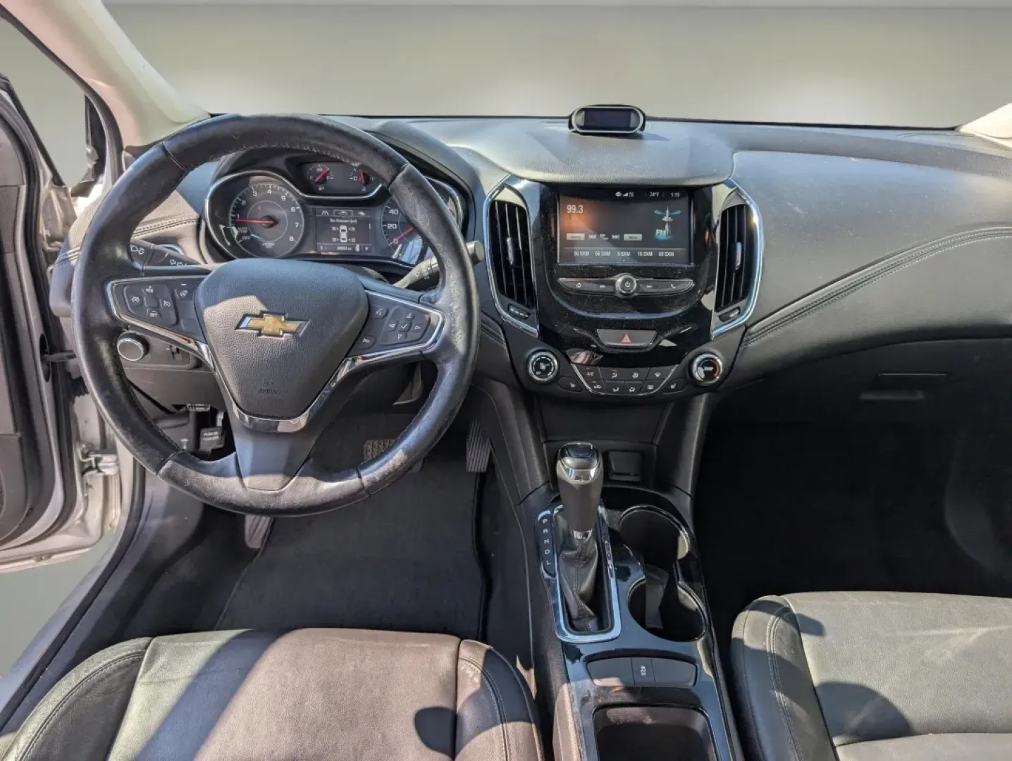 2017 /Jet Black Chevrolet Cruze Premier (3G1BF6SM9HS) with an Other engine, located at 804 22nd Ave, Phenix City, AL, 36870, (334) 297-1860, 32.484749, -85.024475 - **Hit the Road in Style with the 2017 Chevrolet Cruze Premier Perfect for Your Daily Commute or Weekend Getaways!**<br /> <br /> When it comes to finding a vehicle that seamlessly fits into your lifestyle, the 2017 Chevrolet Cruze Premier is a top contender. Whether you're a busy professional navig - Photo#12