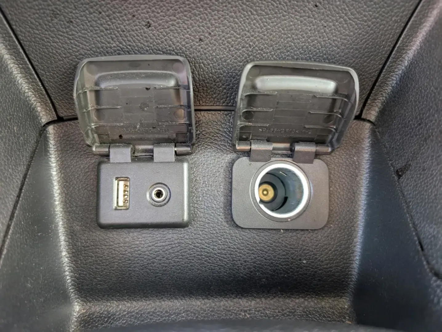 2017 /Jet Black Chevrolet Cruze Premier (3G1BF6SM9HS) with an Other engine, located at 804 22nd Ave, Phenix City, AL, 36870, (334) 297-1860, 32.484749, -85.024475 - **Hit the Road in Style with the 2017 Chevrolet Cruze Premier Perfect for Your Daily Commute or Weekend Getaways!**<br /> <br /> When it comes to finding a vehicle that seamlessly fits into your lifestyle, the 2017 Chevrolet Cruze Premier is a top contender. Whether you're a busy professional navig - Photo#13