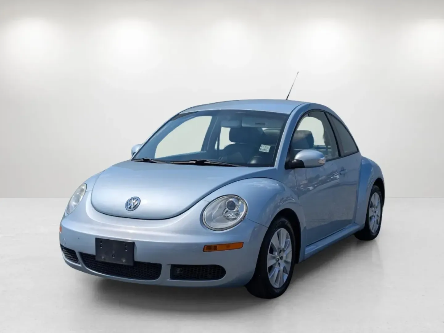 2009 Volkswagen New Beetle Base