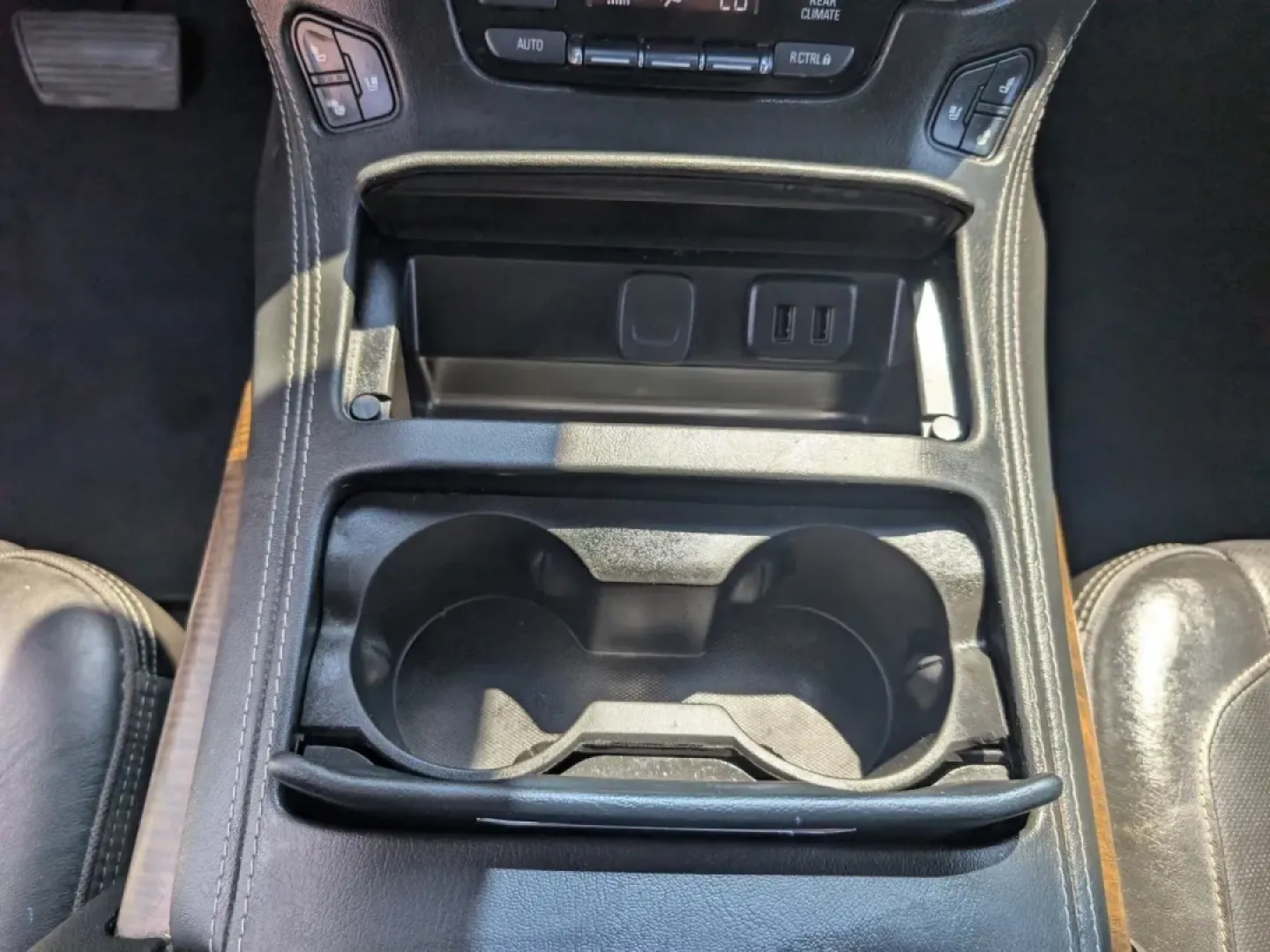 2019 /Jet Black GMC Yukon Denali (1GKS2CKJ8KR) with an Other engine, located at 5115 14th Ave., Columbus, GA, 31904, (706) 323-0345, 32.511494, -84.971046 - **Find Your Adventure with the 2019 GMC Yukon Denali at Gils Auto!**<br /> <br /> If you're seeking a vehicle that combines luxury, power, and versatility, look no further than our stunning 2019 GMC Yukon Denali, available now at Gils Auto in Phenix City, AL. Perfect for families needing ample space - Photo#14