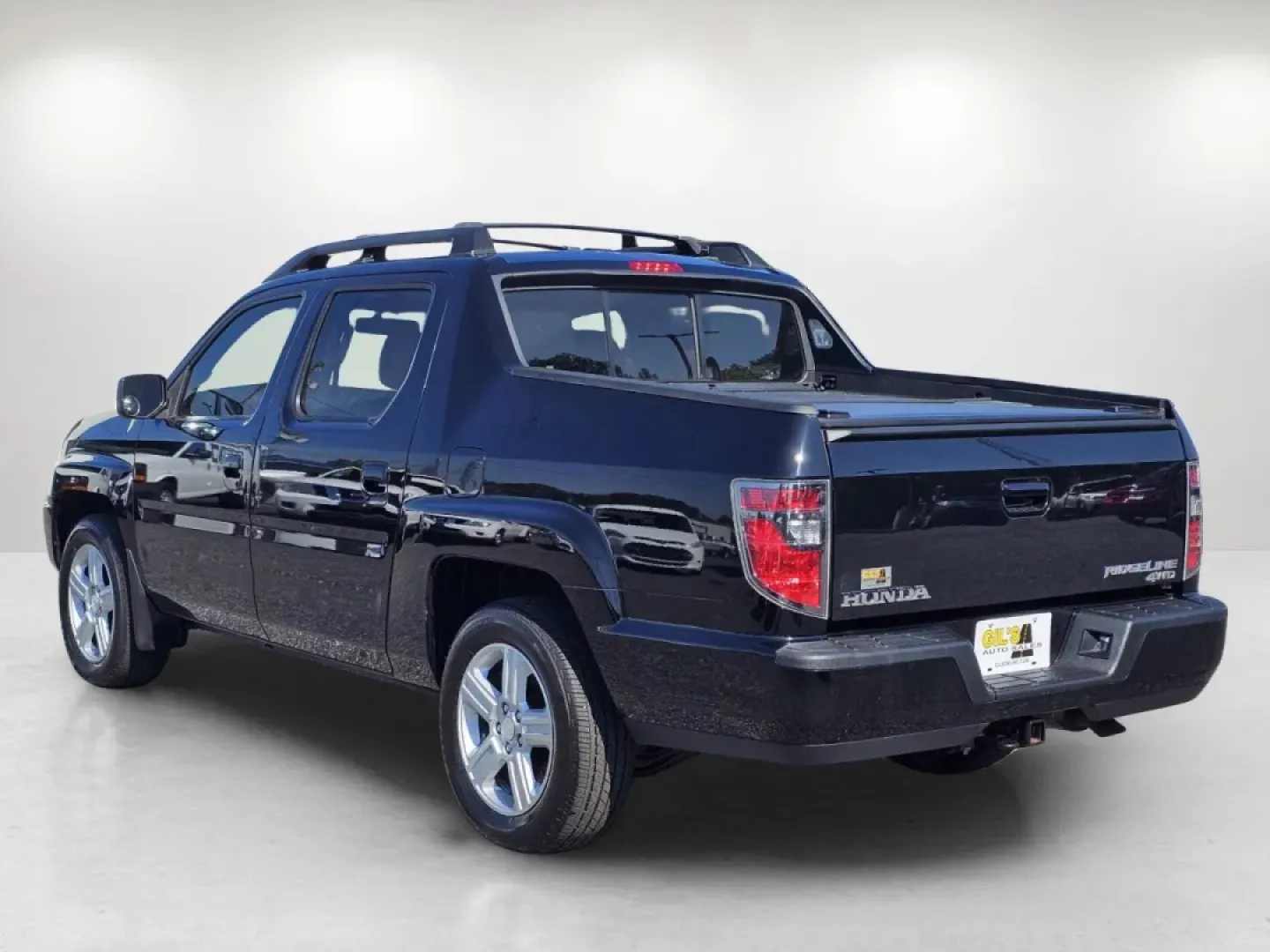 2012 Honda Ridgeline RTL (5FPYK1F56CB) with an Other engine, located at 521 Old Farm Lane Rd, Prattville, AL, 36066, (334) 325-1505, 32.482460, -86.416367 - **Unleash Your Adventure with the 2012 Honda Ridgeline RTL Perfect for Every Journey!**<br /> <br /> Are you ready to take your weekend adventures to the next level or seamlessly manage your daily commute? Look no further than Gils Auto in Phenix City, AL! Our 2012 Honda Ridgeline RTL is the ultima - Photo#6