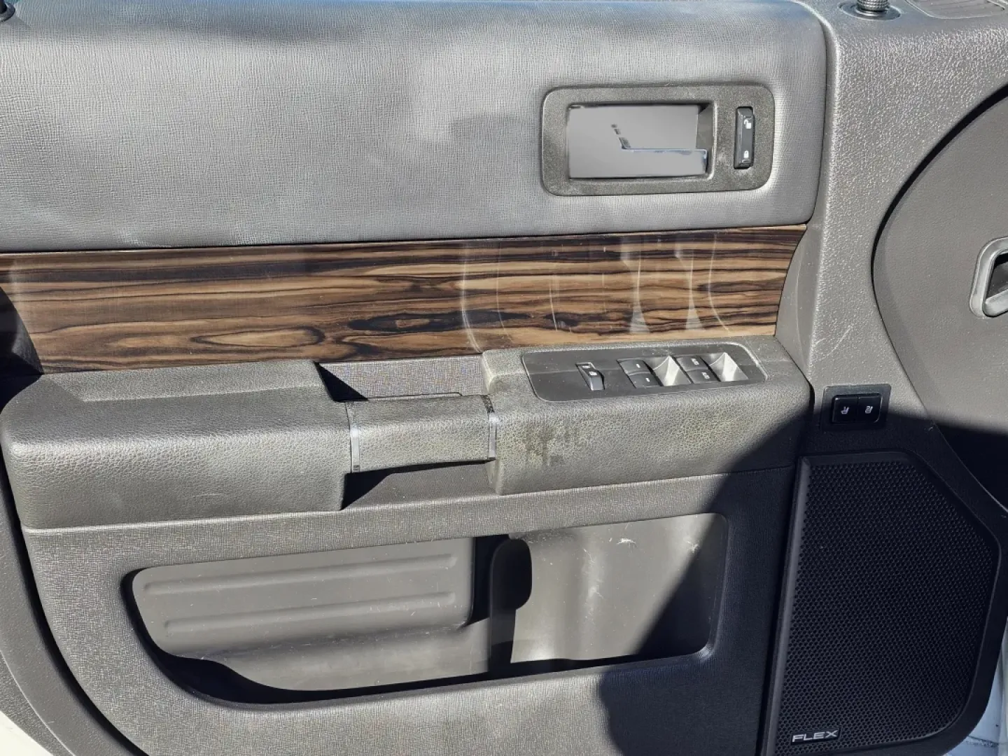 2015 Ford Flex SEL (2FMHK6C84FB) with an Other engine, located at 3959 U.S. 80 W, Phenix City, AL, 36870, (334) 297-4885, 32.469296, -85.135185 - **Discover Adventure with the 2015 Ford Flex SEL at Gils Auto!**<br /> <br /> Are you looking for a versatile vehicle that perfectly complements your active lifestyle? Whether you're a growing family, a weekend adventurer, or someone who simply enjoys the spaciousness of a well-designed crossover, t - Photo#8