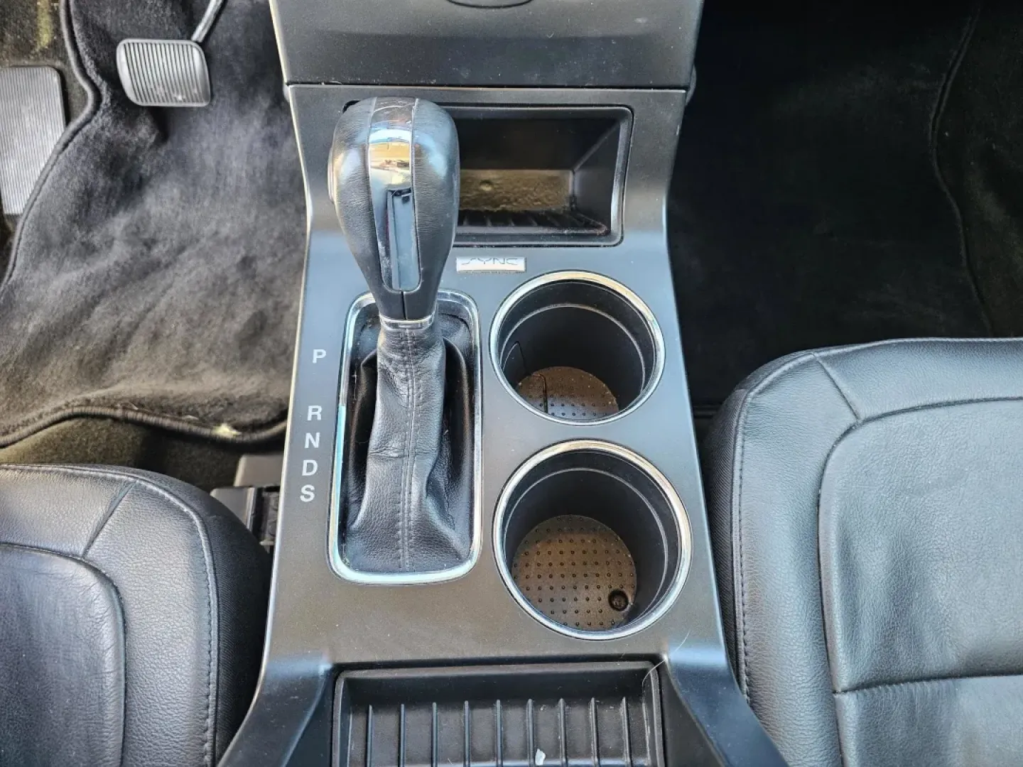 2015 Ford Flex SEL (2FMHK6C84FB) with an Other engine, located at 3959 U.S. 80 W, Phenix City, AL, 36870, (334) 297-4885, 32.469296, -85.135185 - **Discover Adventure with the 2015 Ford Flex SEL at Gils Auto!**<br /> <br /> Are you looking for a versatile vehicle that perfectly complements your active lifestyle? Whether you're a growing family, a weekend adventurer, or someone who simply enjoys the spaciousness of a well-designed crossover, t - Photo#11