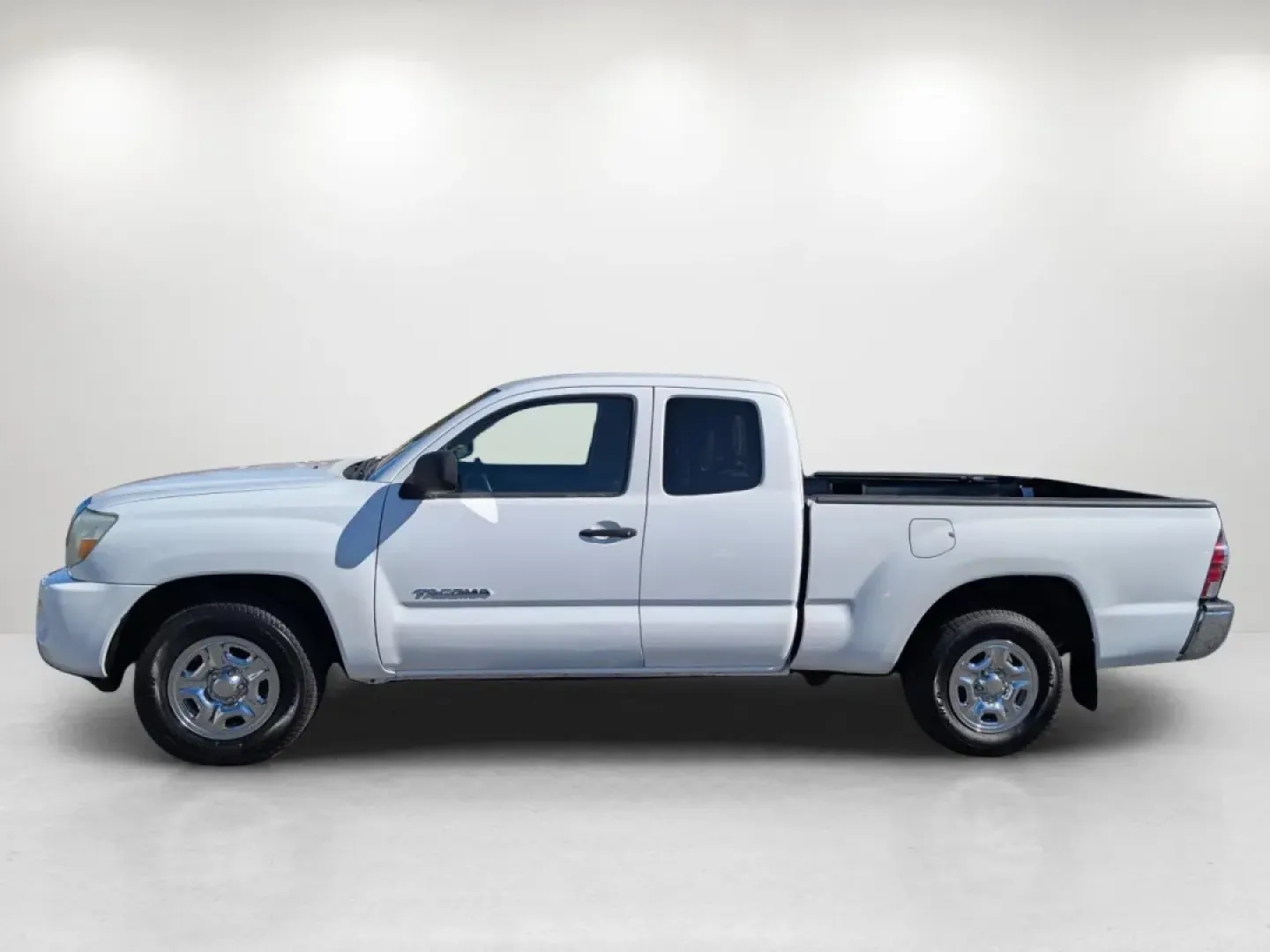 2009 Toyota Tacoma (5TETX22N59Z) with an Other engine, located at 1430 Gateway Drive, Opelika, AL, 36801, (334) 239-0944, 32.637871, -85.409790 - **Explore Your Adventures with the 2009 Toyota Tacoma at Gils Auto - Prattville!**<br /> <br /> Are you ready to elevate your weekend adventures or tackle that daily commute with confidence? Look no further than the 2009 Toyota Tacoma, available now at Gils Auto, your trusted Buy Here Pay Here deale - Photo#7