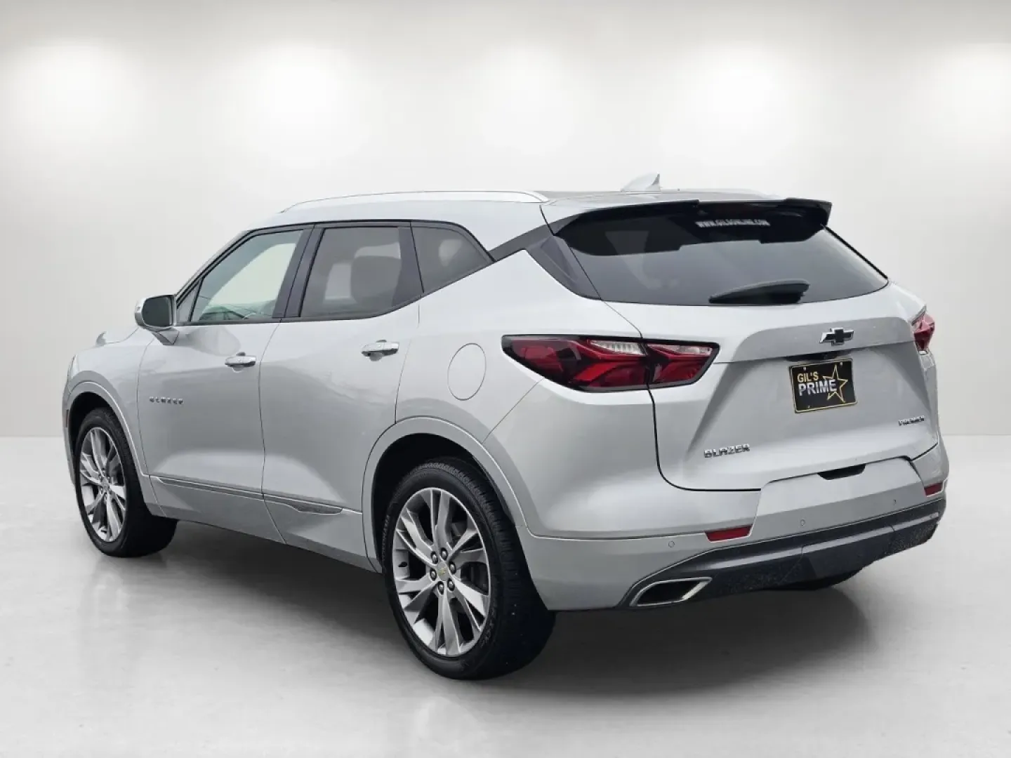 2019 /Jet Black Chevrolet Blazer Premier (3GNKBFRSXKS) with an Other engine, located at 7000 Northlake Connector, Columbus, GA, 31904, (706) 987-8085, 32.524975, -84.978134 - Discover the perfect blend of style, comfort, and advanced technology with the stunning 2019 Chevrolet Blazer Premier, now available at Gils Auto in Phenix City, AL. If you're searching for a vehicle that can elevate your lifestyle, whether for daily commutes, family outings, or weekend adventures, - Photo#6