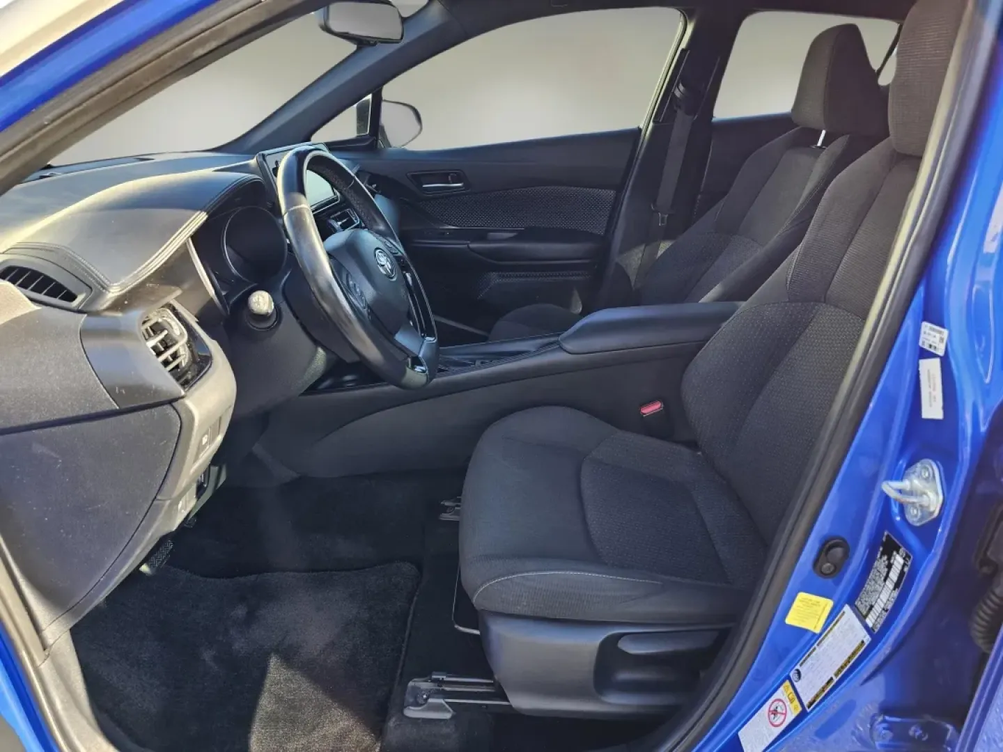 2018 Toyota C-HR XLE (NMTKHMBX3JR) with an Other engine, located at 1430 Gateway Drive, Opelika, AL, 36801, (334) 239-0944, 32.637871, -85.409790 - Are you searching for the perfect vehicle that combines style, comfort, and functionality for your everyday adventures? Look no further than this stunning 2018 Toyota C-HR, available now at Gils Auto in Phenix City, AL. This sporty SUV is ideal for budget-conscious buyers who still want a reliable a - Photo#10