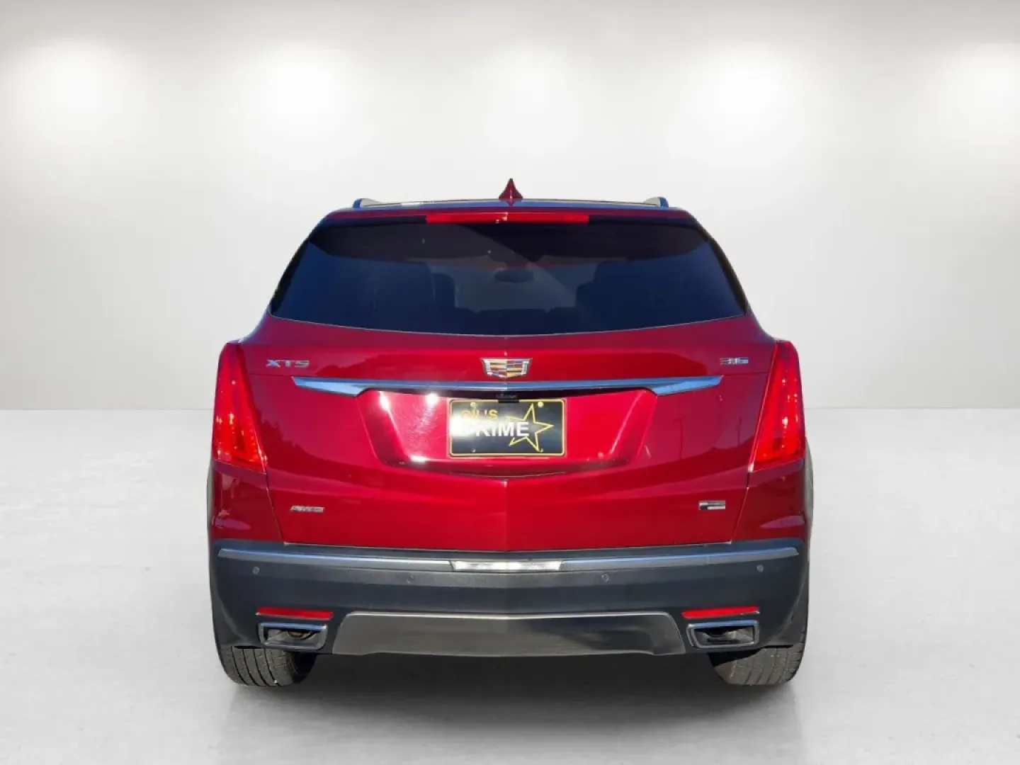 2017 /Maple Sugar Cadillac XT5 Platinum AWD (1GYKNFRS1HZ) with an Other engine, located at 5115 14th Ave., Columbus, GA, 31904, (706) 323-0345, 32.511494, -84.971046 - **Unleash Luxury and Adventure with the 2017 Cadillac XT5 Platinum AWD at Gils Auto!**<br /> <br /> Imagine driving through the vibrant streets of Phenix City, AL, with the wind in your hair and the luxurious comfort of a 2017 Cadillac XT5 Platinum AWD. This SUV is designed for those who crave a lif - Photo#6