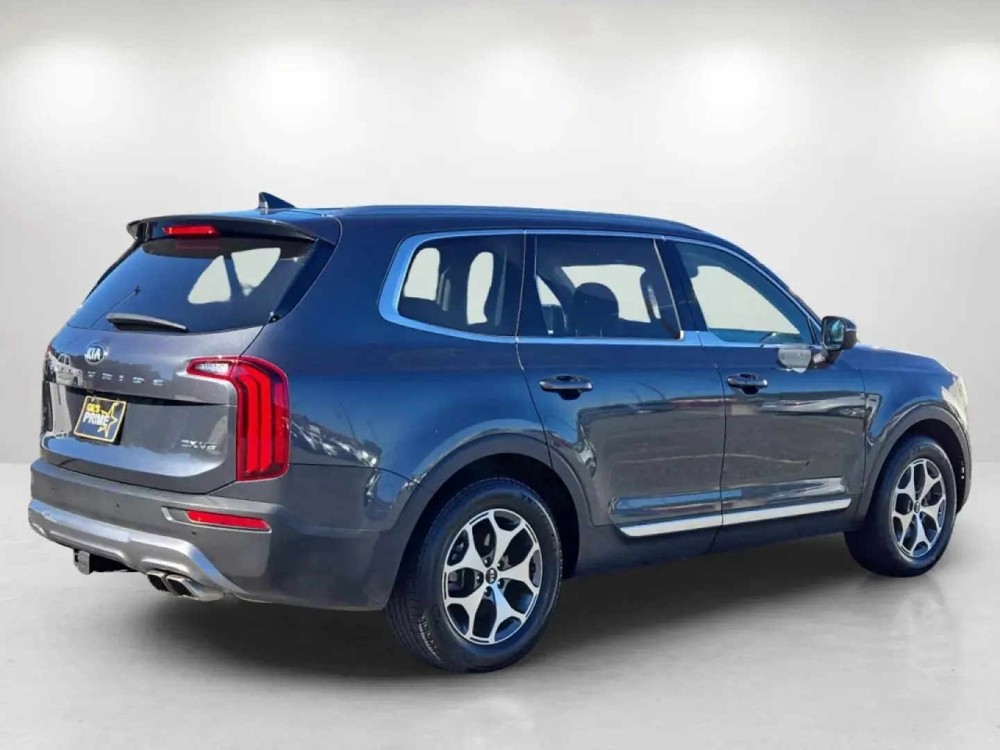 2020 /Black Kia Telluride EX (5XYP34HC5LG) with an Other engine, located at 5115 14th Ave., Columbus, GA, 31904, (706) 323-0345, 32.511494, -84.971046 - **Discover the Perfect Family SUV: 2020 Kia Telluride EX at Gils Auto - Phenix City!**<br /> <br /> Are you on the lookout for a versatile and spacious SUV that can accommodate your growing family while also providing a comfortable ride for your daily commutes? The 2020 Kia Telluride EX is the ideal - Photo#3