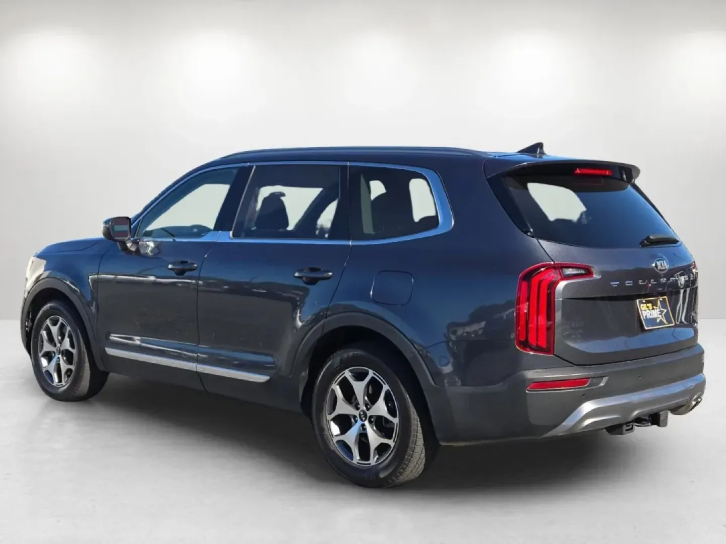 2020 /Black Kia Telluride EX (5XYP34HC5LG) with an Other engine, located at 5115 14th Ave., Columbus, GA, 31904, (706) 323-0345, 32.511494, -84.971046 - **Discover the Perfect Family SUV: 2020 Kia Telluride EX at Gils Auto - Phenix City!**<br /> <br /> Are you on the lookout for a versatile and spacious SUV that can accommodate your growing family while also providing a comfortable ride for your daily commutes? The 2020 Kia Telluride EX is the ideal - Photo#7