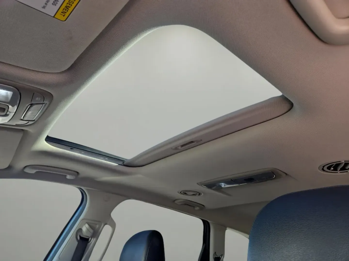 2020 /Black Kia Telluride EX (5XYP34HC5LG) with an Other engine, located at 5115 14th Ave., Columbus, GA, 31904, (706) 323-0345, 32.511494, -84.971046 - **Discover the Perfect Family SUV: 2020 Kia Telluride EX at Gils Auto - Phenix City!**<br /> <br /> Are you on the lookout for a versatile and spacious SUV that can accommodate your growing family while also providing a comfortable ride for your daily commutes? The 2020 Kia Telluride EX is the ideal - Photo#17