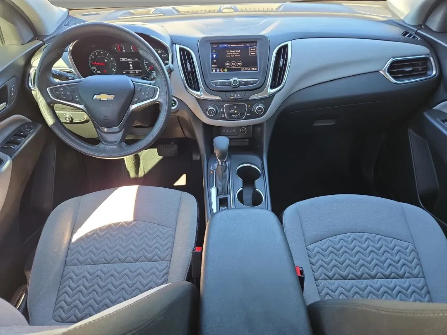 2024 /Medium Ash Gray Chevrolet Equinox LS (3GNAXHEG5RL) with an Other engine, located at 7000 Northlake Connector, Columbus, GA, 31904, (706) 987-8085, 32.524975, -84.978134 - Are you ready to elevate your daily commute or embark on weekend adventures? The 2024 Chevrolet Equinox LS, available at Gils Auto in Phenix City, AL, is the perfect blend of style, comfort, and functionality. Whether you're a growing family seeking a spacious SUV or a budget-conscious buyer looking - Photo#13