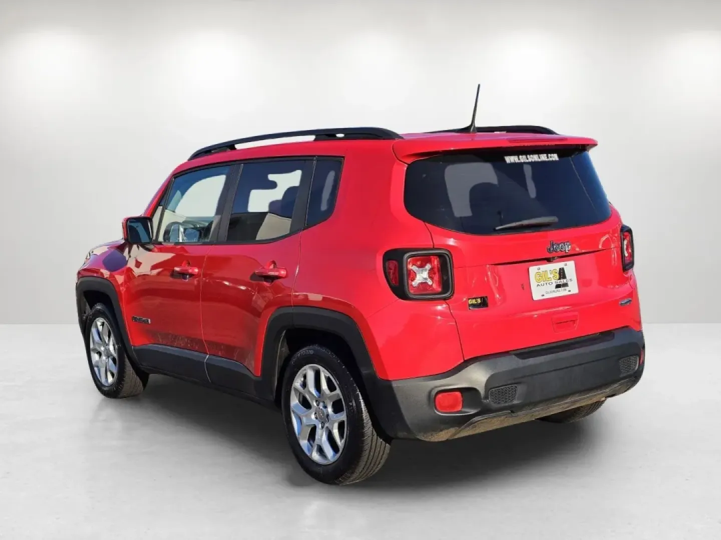 2018 /Black Jeep Renegade Latitude (ZACCJABB4JP) with an Other engine, located at 5115 14th Ave., Columbus, GA, 31904, (706) 323-0345, 32.511494, -84.971046 - Are you ready to take your adventures off the beaten path? The 2018 Jeep Renegade Latitude is the perfect crossover for those who crave exploration and value comfort and style. Whether you're navigating the bustling streets of Phenix City or heading out on a weekend getaway to the nearby Lake Oliver - Photo#6
