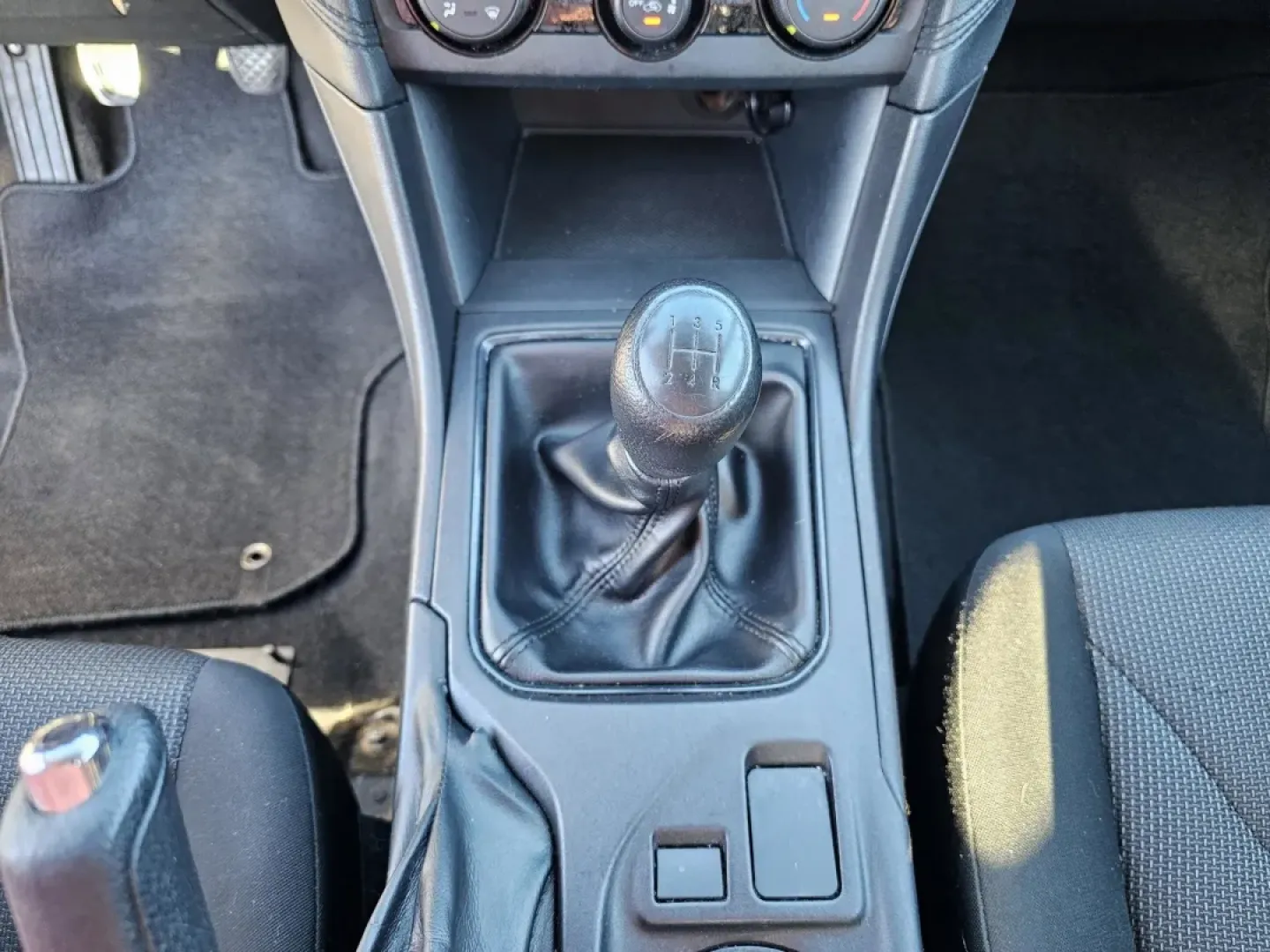 2018 /Black Subaru Impreza (4S3GKAA66J1) with an Other engine, located at 7000 Northlake Connector, Columbus, GA, 31904, (706) 987-8085, 32.524975, -84.978134 - **Discover the Adventure-Ready 2018 Subaru Impreza at Gils Auto Your Trusted Buy Here Pay Here Dealer in Phenix City, AL!**<br /> <br /> Are you ready to elevate your driving experience? Whether you're a growing family in search of a safe and spacious vehicle, a daily commuter wanting reliability a - Photo#12