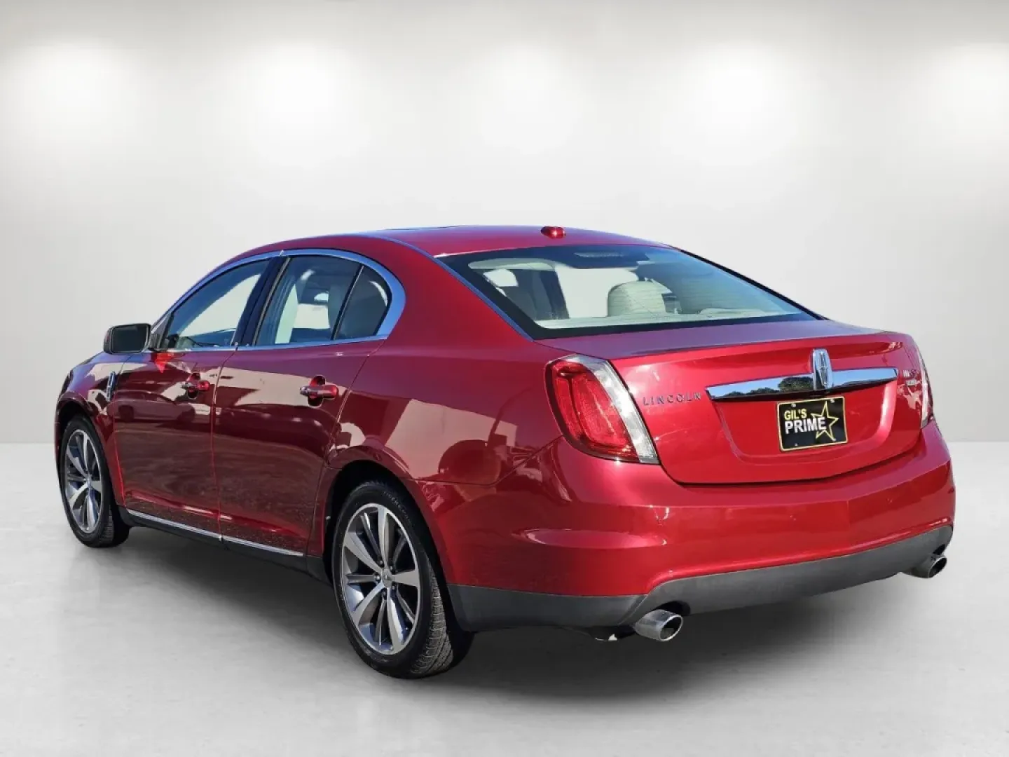 2009 Lincoln MKS (1LNHM94R29G) with an Other engine, located at 804 22nd Ave, Phenix City, AL, 36870, (334) 297-1860, 32.484749, -85.024475 - Discover your next adventure with the 2009 Lincoln MKS, the perfect blend of luxury and practicality for those who demand more from their vehicle. Whether you're a growing family in need of a comfortable ride, a commuter looking for reliability, or someone craving style for weekend escapades, this a - Photo#6