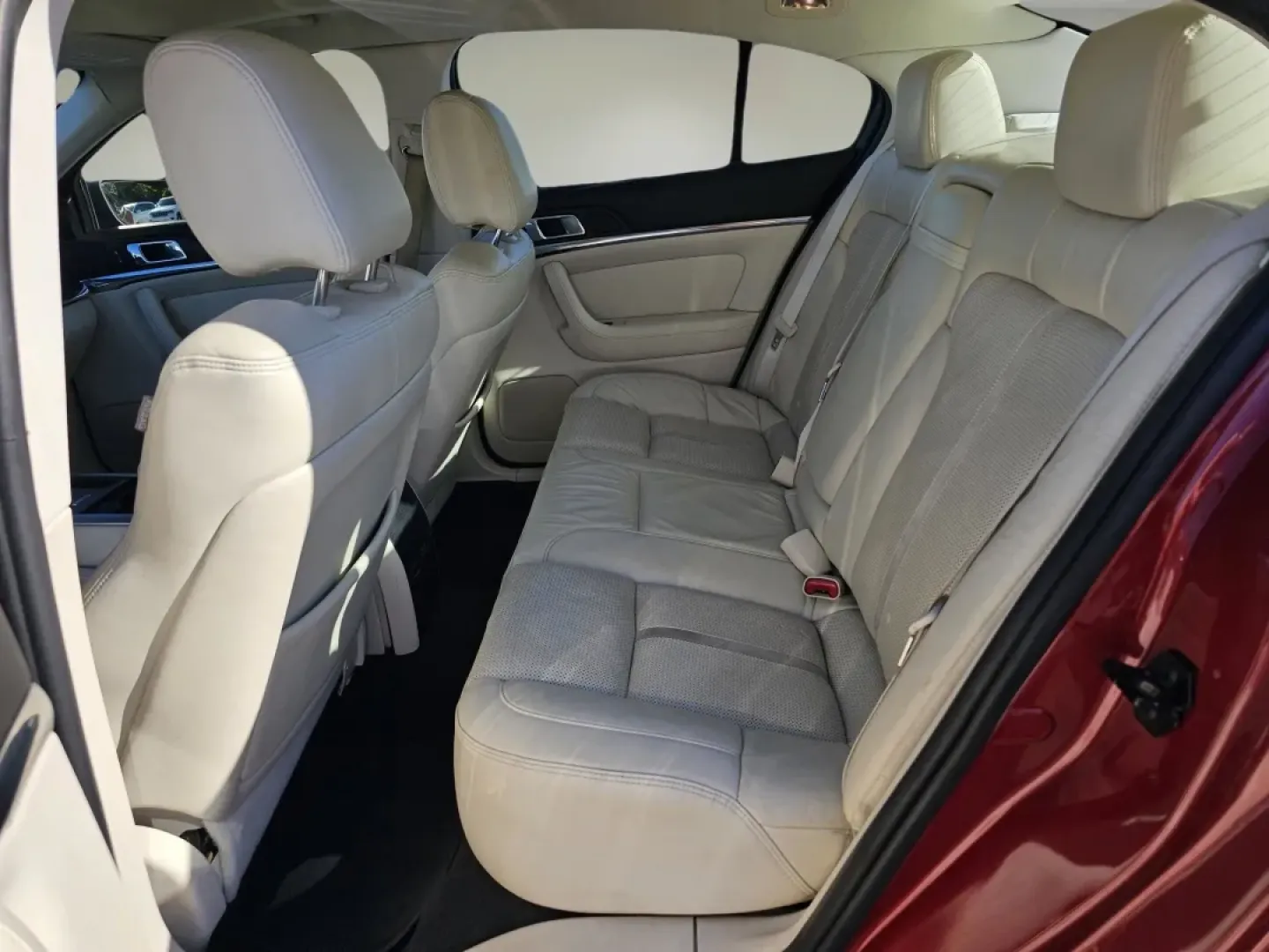 2009 Lincoln MKS (1LNHM94R29G) with an Other engine, located at 804 22nd Ave, Phenix City, AL, 36870, (334) 297-1860, 32.484749, -85.024475 - Discover your next adventure with the 2009 Lincoln MKS, the perfect blend of luxury and practicality for those who demand more from their vehicle. Whether you're a growing family in need of a comfortable ride, a commuter looking for reliability, or someone craving style for weekend escapades, this a - Photo#14