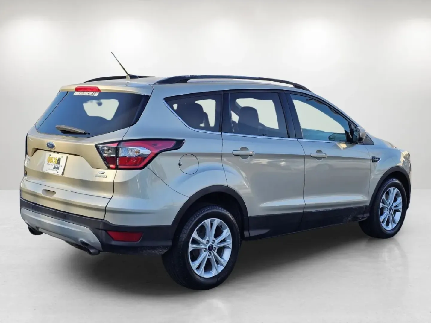 2018 Ford Escape SE (1FMCU0GD5JU) with an Other engine, located at 7000 Northlake Connector, Columbus, GA, 31904, (706) 987-8085, 32.524975, -84.978134 - **Experience Life on the Go with the 2018 Ford Escape SE from Gils Auto!** <br /> <br /> Are you looking for the perfect vehicle that fits your adventurous lifestyle while providing the comfort and reliability you need? The 2018 Ford Escape SE is a versatile SUV designed for everything from family o - Photo#4