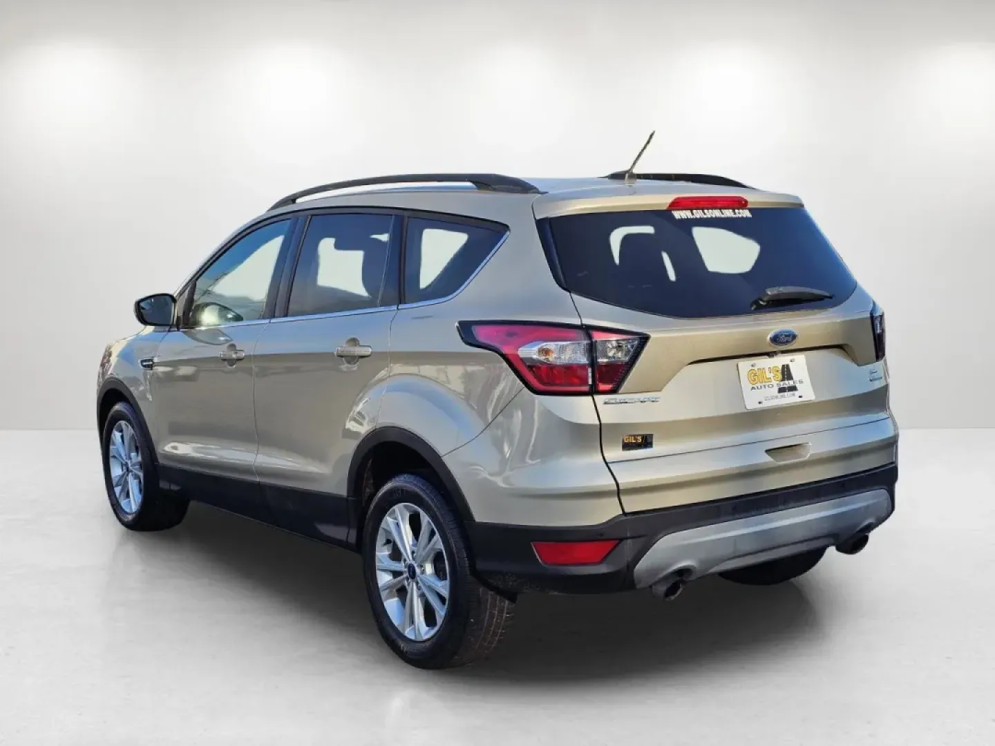 2018 Ford Escape SE (1FMCU0GD5JU) with an Other engine, located at 7000 Northlake Connector, Columbus, GA, 31904, (706) 987-8085, 32.524975, -84.978134 - **Experience Life on the Go with the 2018 Ford Escape SE from Gils Auto!** <br /> <br /> Are you looking for the perfect vehicle that fits your adventurous lifestyle while providing the comfort and reliability you need? The 2018 Ford Escape SE is a versatile SUV designed for everything from family o - Photo#6