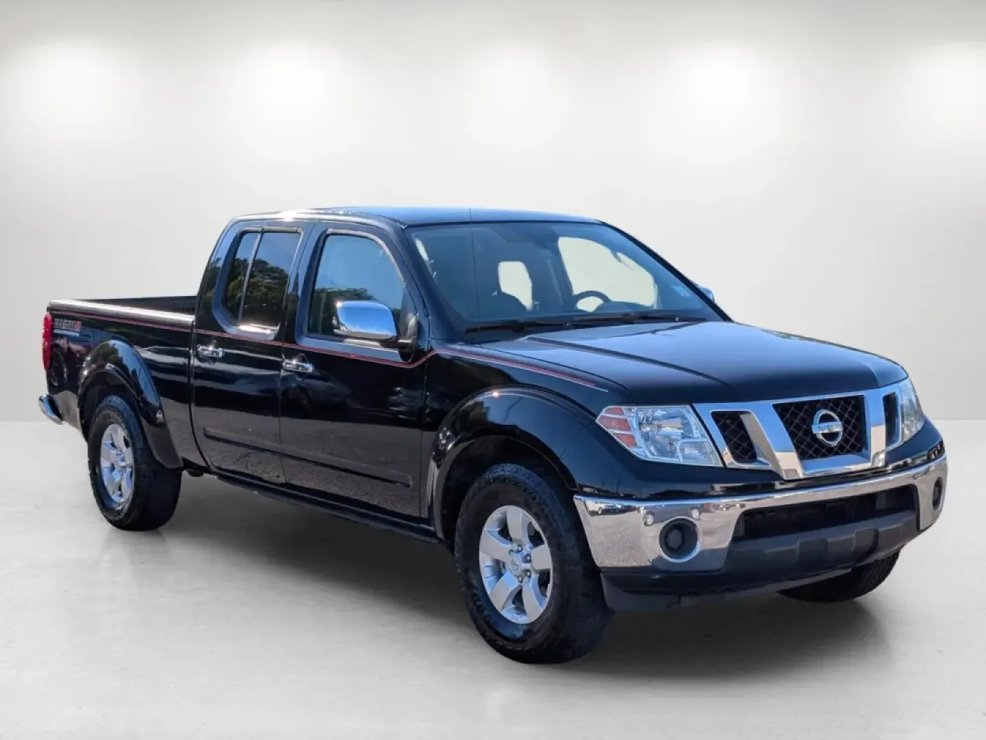2010 /Steel Nissan Frontier SE (1N6AD0FR2AC) with an Other engine, located at 1430 Gateway Drive, Opelika, AL, 36801, (334) 239-0944, 32.637871, -85.409790 - **Discover Adventure with the 2010 Nissan Frontier SE at Gils Auto - Phenix City!**<br /> <br /> Are you ready to embrace the thrill of weekend adventures or tackle everyday tasks with ease? Whether you're hauling gear for a family camping trip or navigating city streets, the 2010 Nissan Frontier SE - Photo#2