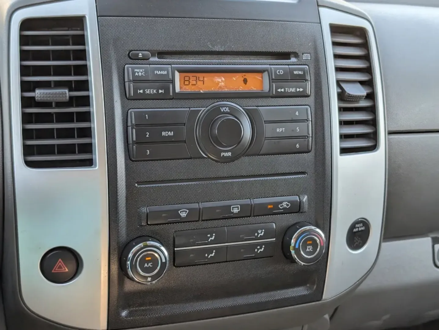 2010 /Steel Nissan Frontier SE (1N6AD0FR2AC) with an Other engine, located at 1430 Gateway Drive, Opelika, AL, 36801, (334) 239-0944, 32.637871, -85.409790 - **Discover Adventure with the 2010 Nissan Frontier SE at Gils Auto - Phenix City!**<br /> <br /> Are you ready to embrace the thrill of weekend adventures or tackle everyday tasks with ease? Whether you're hauling gear for a family camping trip or navigating city streets, the 2010 Nissan Frontier SE - Photo#14