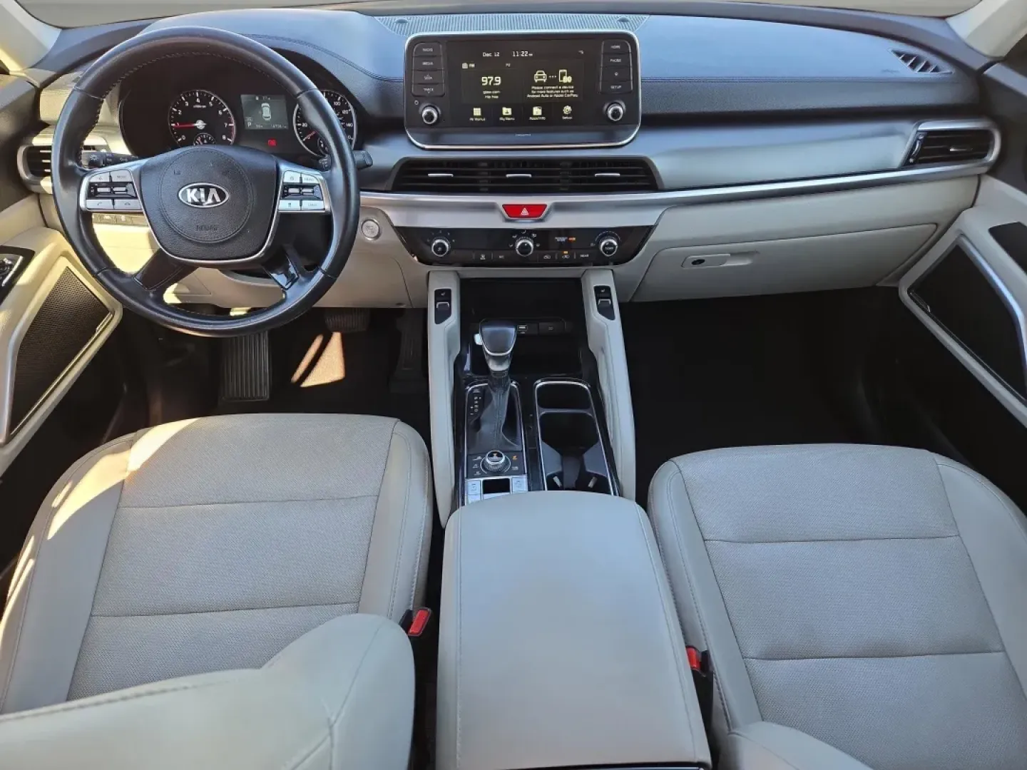 2021 /Gray Kia Telluride S (5XYP6DHC1MG) with an Other engine, located at 1430 Gateway Drive, Opelika, AL, 36801, (334) 239-0944, 32.637871, -85.409790 - **Discover Your Next Adventure with the 2021 Kia Telluride S at Gils Auto in Phenix City, AL!**<br /> <br /> Are you ready to elevate your family road trips, weekend getaways, or daily commutes? The 2021 Kia Telluride S is the perfect companion for anyone seeking a blend of style, space, and advance - Photo#14