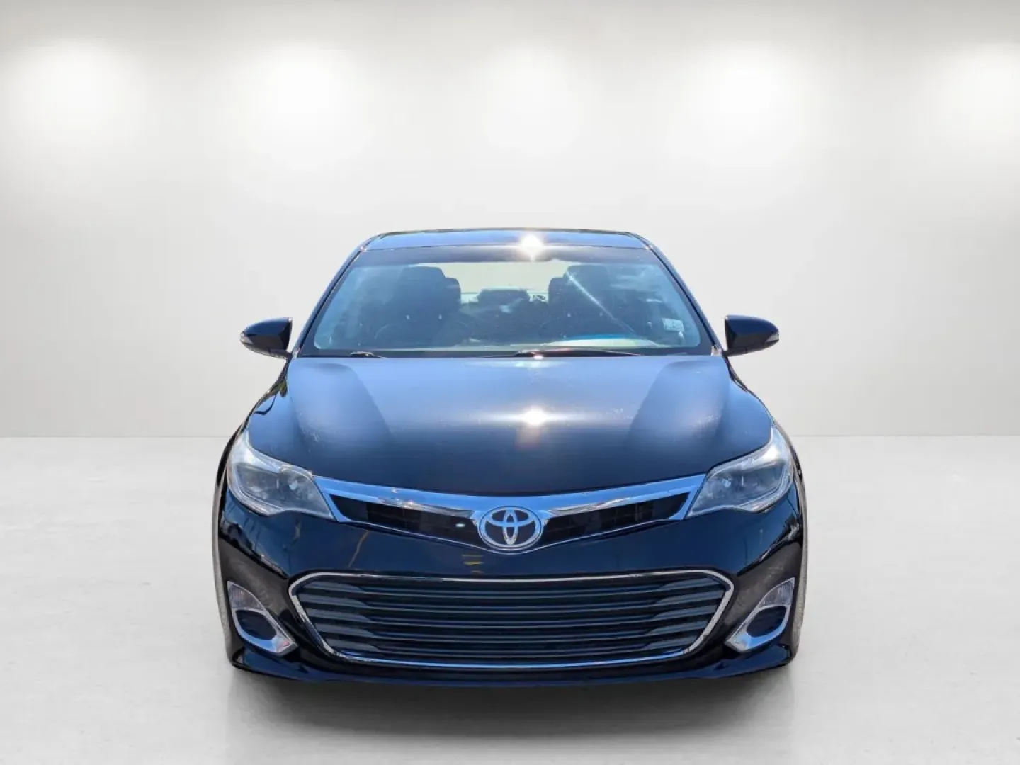 2014 /Black Toyota Avalon XLE (4T1BK1EB4EU) with an Other engine, located at 1430 Gateway Drive, Opelika, AL, 36801, (334) 239-0944, 32.637871, -85.409790 - Are you ready to elevate your driving experience? Meet the 2014 Toyota Avalon XLE, a sophisticated sedan that perfectly balances luxury, performance, and practicality. Whether you're commuting to work, running errands, or embarking on a weekend getaway, this vehicle is designed to enhance your lifes - Photo#1