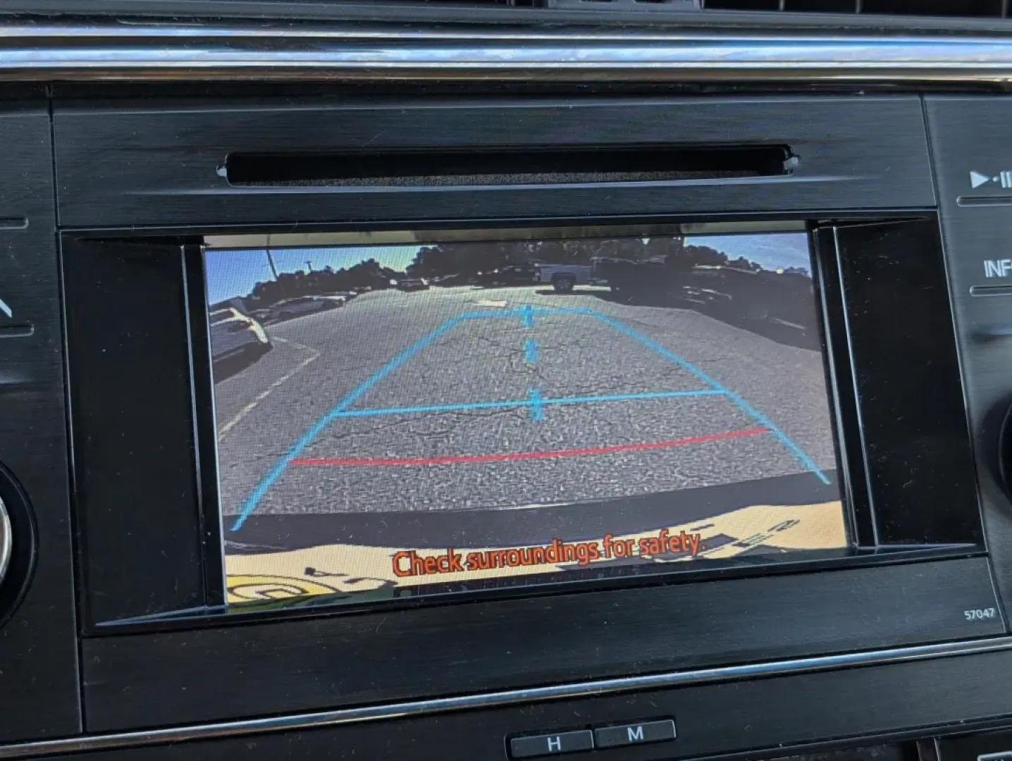 2014 /Black Toyota Avalon XLE (4T1BK1EB4EU) with an Other engine, located at 1430 Gateway Drive, Opelika, AL, 36801, (334) 239-0944, 32.637871, -85.409790 - Are you ready to elevate your driving experience? Meet the 2014 Toyota Avalon XLE, a sophisticated sedan that perfectly balances luxury, performance, and practicality. Whether you're commuting to work, running errands, or embarking on a weekend getaway, this vehicle is designed to enhance your lifes - Photo#13