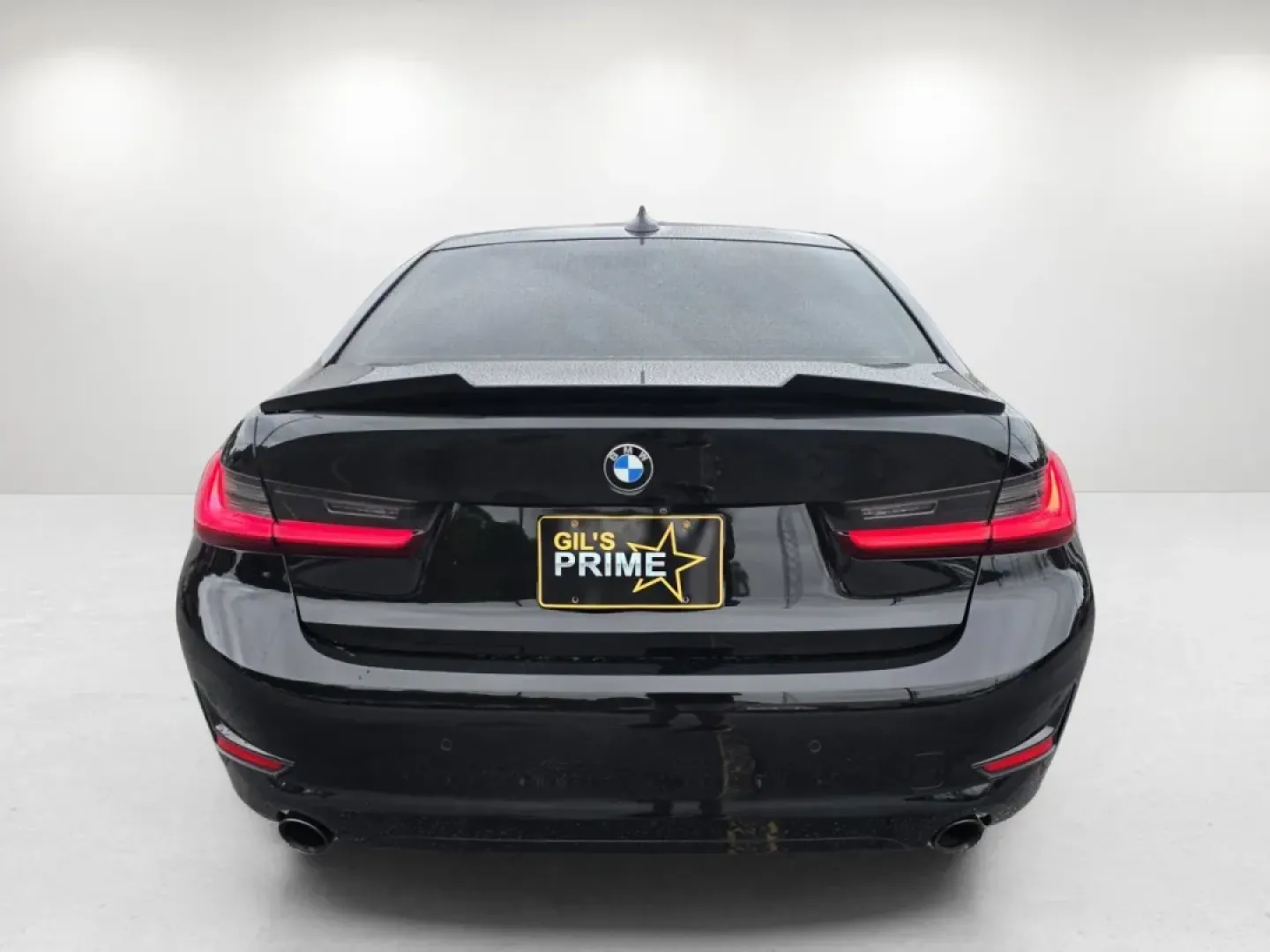 2019 BMW 3 Series 330i (WBA5R1C57KA) with an Other engine, located at 3959 U.S. 80 W, Phenix City, AL, 36870, (334) 297-4885, 32.469296, -85.135185 - **Experience Luxury and Performance with the 2019 BMW 3 Series at Gils Auto Phenix City, AL!**<br /> <br /> Are you ready to elevate your driving experience? This stunning 2019 BMW 3 Series 330i sedan is not just a vehicle; it's a lifestyle upgrade designed for those who appreciate performance, com - Photo#6