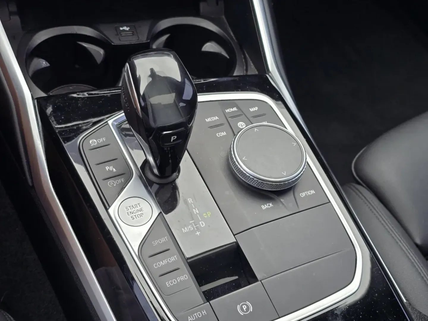 2019 BMW 3 Series 330i (WBA5R1C57KA) with an Other engine, located at 3959 U.S. 80 W, Phenix City, AL, 36870, (334) 297-4885, 32.469296, -85.135185 - **Experience Luxury and Performance with the 2019 BMW 3 Series at Gils Auto Phenix City, AL!**<br /> <br /> Are you ready to elevate your driving experience? This stunning 2019 BMW 3 Series 330i sedan is not just a vehicle; it's a lifestyle upgrade designed for those who appreciate performance, com - Photo#18