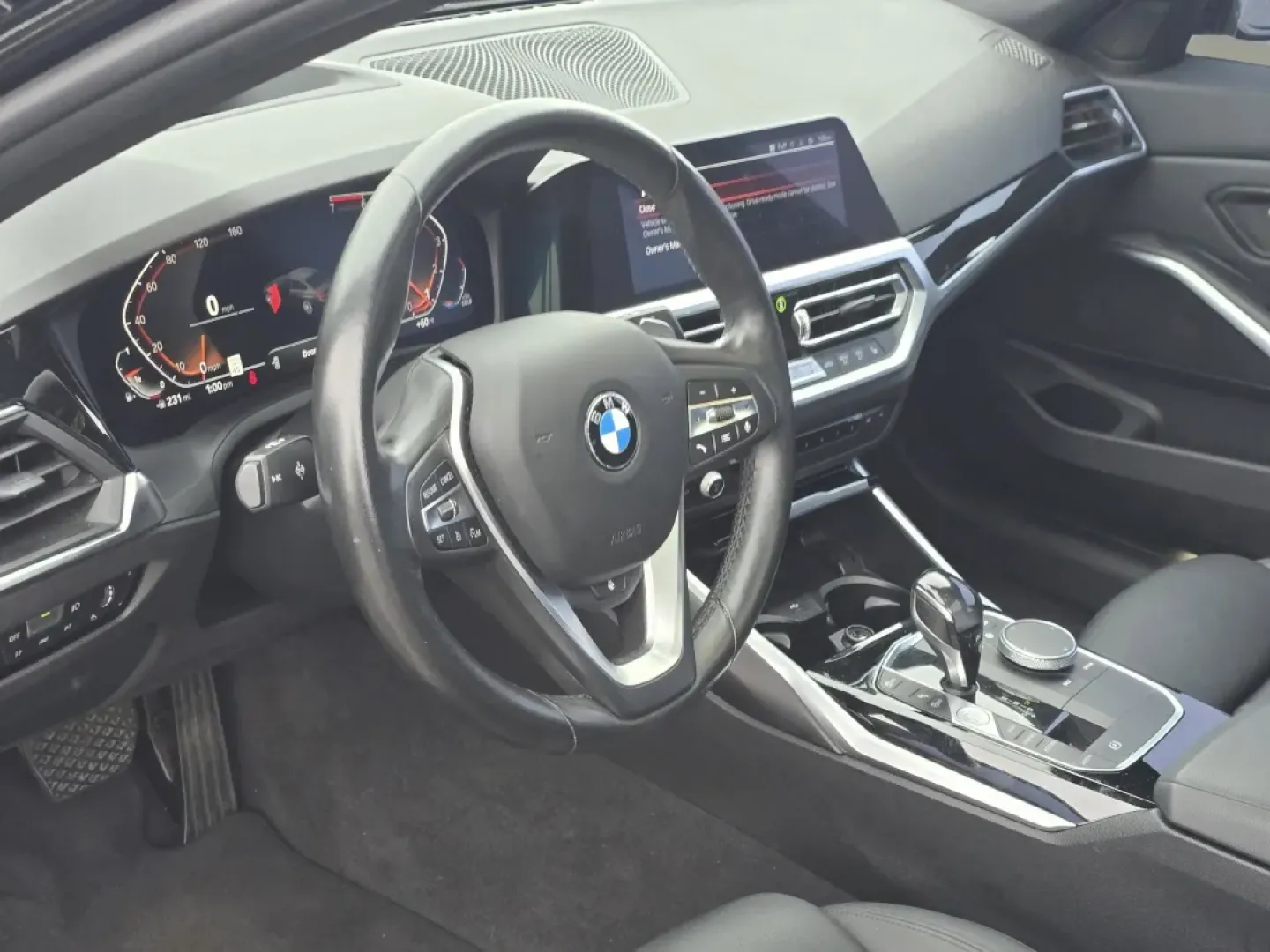 2019 BMW 3 Series 330i (WBA5R1C57KA) with an Other engine, located at 1430 Gateway Drive, Opelika, AL, 36801, (334) 239-0944, 32.637871, -85.409790 - **Experience Luxury and Performance with the 2019 BMW 3 Series at Gils Auto Phenix City, AL!**<br /> <br /> Are you ready to elevate your driving experience? This stunning 2019 BMW 3 Series 330i sedan is not just a vehicle; it's a lifestyle upgrade designed for those who appreciate performance, com - Photo#11