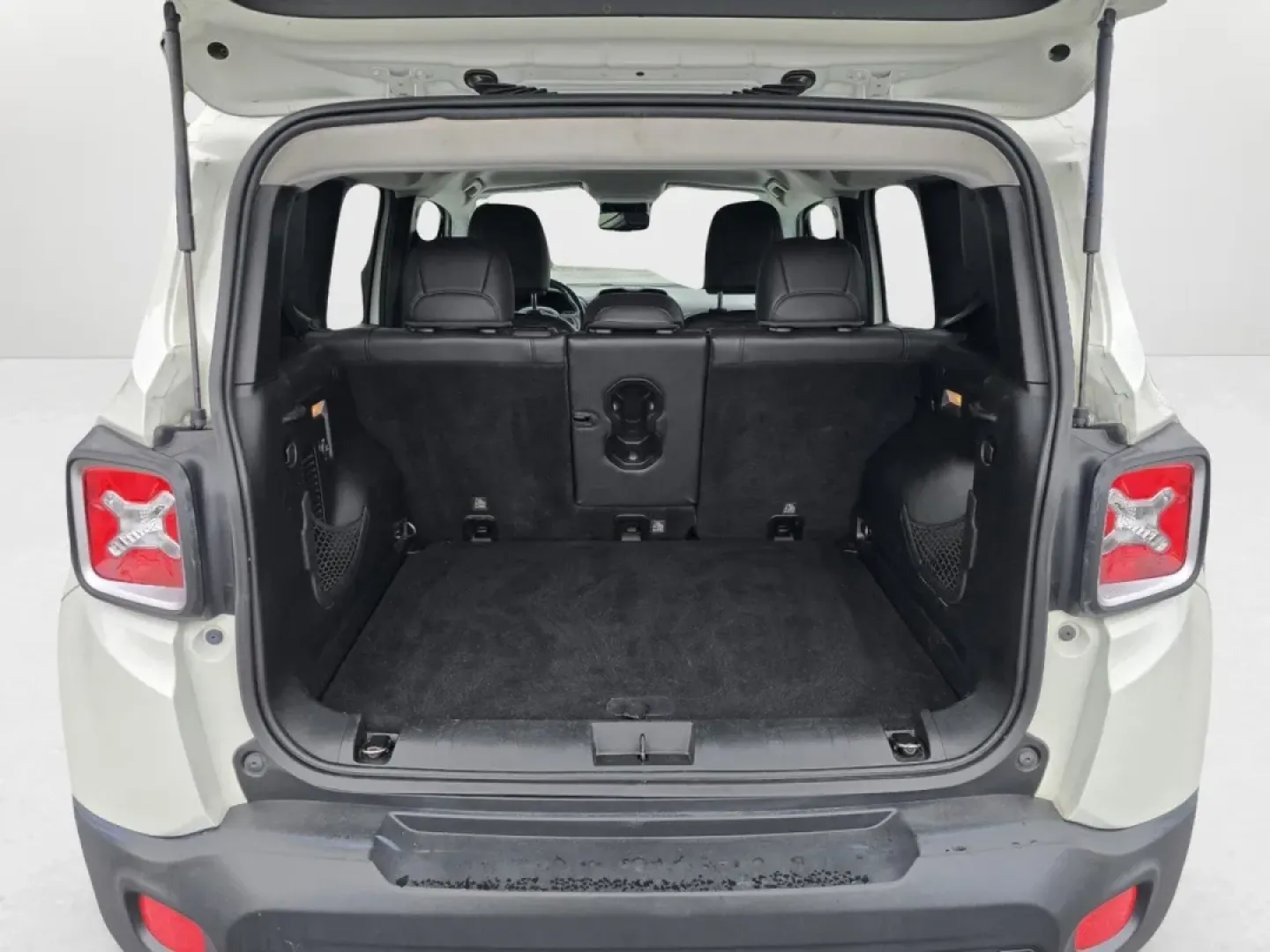 2016 /Black Jeep Renegade Limited (ZACCJBDT2GP) with an Other engine, located at 521 Old Farm Lane Rd, Prattville, AL, 36066, (334) 325-1505, 32.482460, -86.416367 - ### Discover the 2016 Jeep Renegade Limited: Your Perfect Adventure Companion<br /> <br /> Are you ready for escapades that take you from the bustling streets of Phenix City to the great outdoors? The **2016 Jeep Renegade Limited** is not just a vehicle; it's a lifestyle upgrade designed for those w - Photo#9