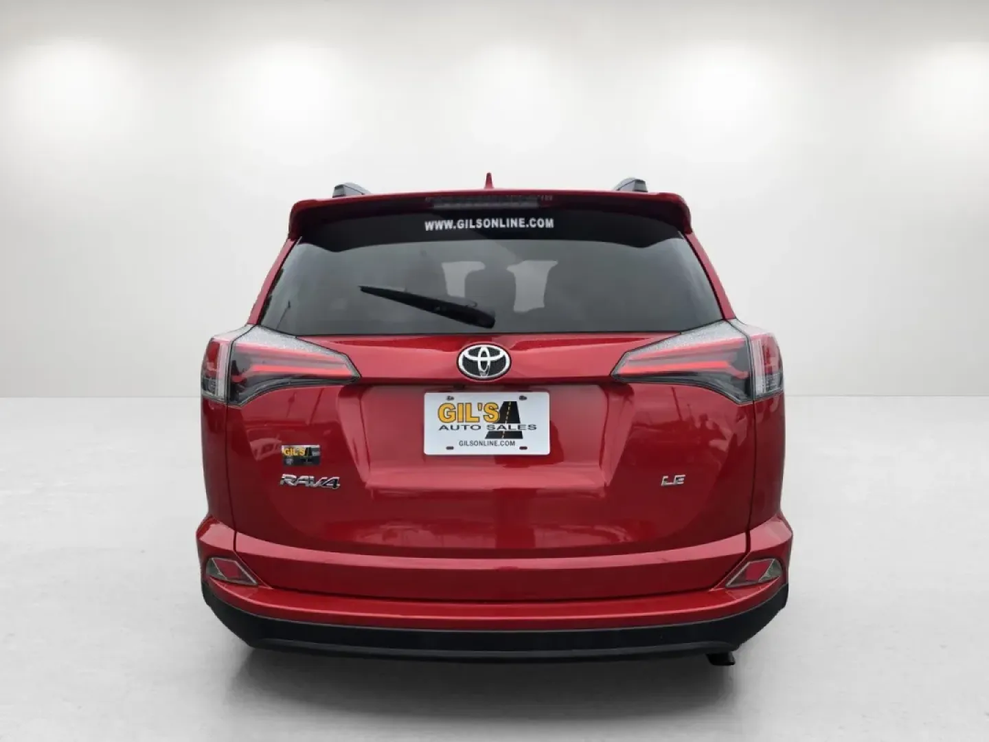 2017 Toyota RAV4 LE (2T3ZFREV7HW) with an Other engine, located at 804 22nd Ave, Phenix City, AL, 36870, (334) 297-1860, 32.484749, -85.024475 - Are you ready to elevate your daily commute or embark on weekend adventures with the perfect SUV? Look no further than this stunning 2017 Toyota RAV4 LE, available now at Gils Auto in Phenix City, AL. Designed for both comfort and versatility, this dynamic vehicle is ideal for growing families, budg - Photo#5