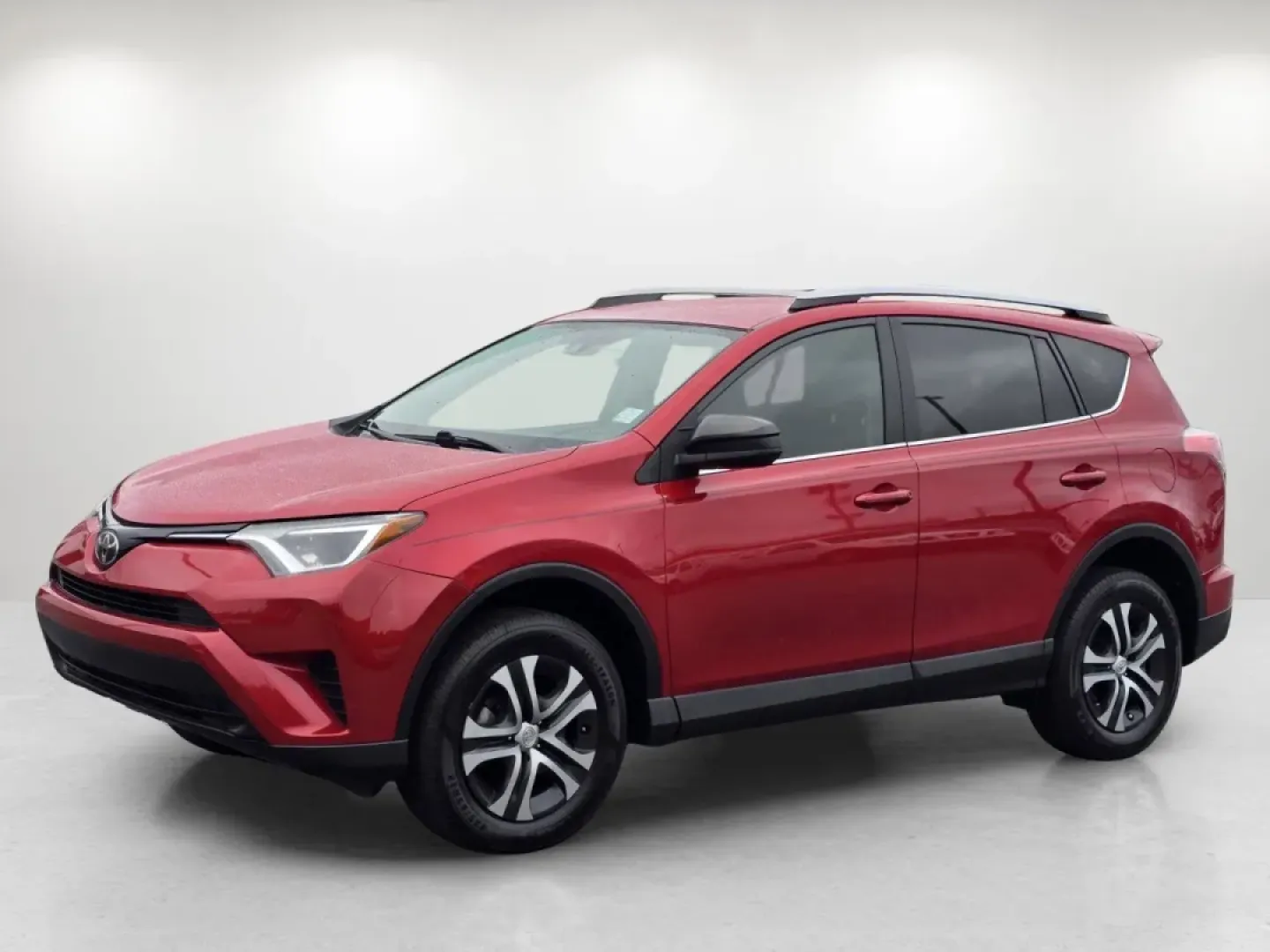 2017 Toyota RAV4 LE (2T3ZFREV7HW) with an Other engine, located at 804 22nd Ave, Phenix City, AL, 36870, (334) 297-1860, 32.484749, -85.024475 - Are you ready to elevate your daily commute or embark on weekend adventures with the perfect SUV? Look no further than this stunning 2017 Toyota RAV4 LE, available now at Gils Auto in Phenix City, AL. Designed for both comfort and versatility, this dynamic vehicle is ideal for growing families, budg - Photo#7