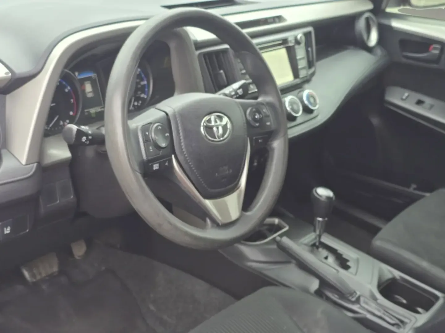 2017 Toyota RAV4 LE (2T3ZFREV7HW) with an Other engine, located at 804 22nd Ave, Phenix City, AL, 36870, (334) 297-1860, 32.484749, -85.024475 - Are you ready to elevate your daily commute or embark on weekend adventures with the perfect SUV? Look no further than this stunning 2017 Toyota RAV4 LE, available now at Gils Auto in Phenix City, AL. Designed for both comfort and versatility, this dynamic vehicle is ideal for growing families, budg - Photo#11