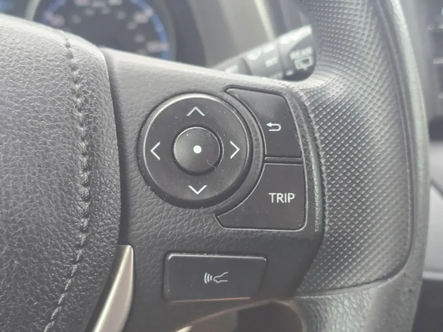 2017 Toyota RAV4 LE (2T3ZFREV7HW) with an Other engine, located at 804 22nd Ave, Phenix City, AL, 36870, (334) 297-1860, 32.484749, -85.024475 - Are you ready to elevate your daily commute or embark on weekend adventures with the perfect SUV? Look no further than this stunning 2017 Toyota RAV4 LE, available now at Gils Auto in Phenix City, AL. Designed for both comfort and versatility, this dynamic vehicle is ideal for growing families, budg - Photo#20