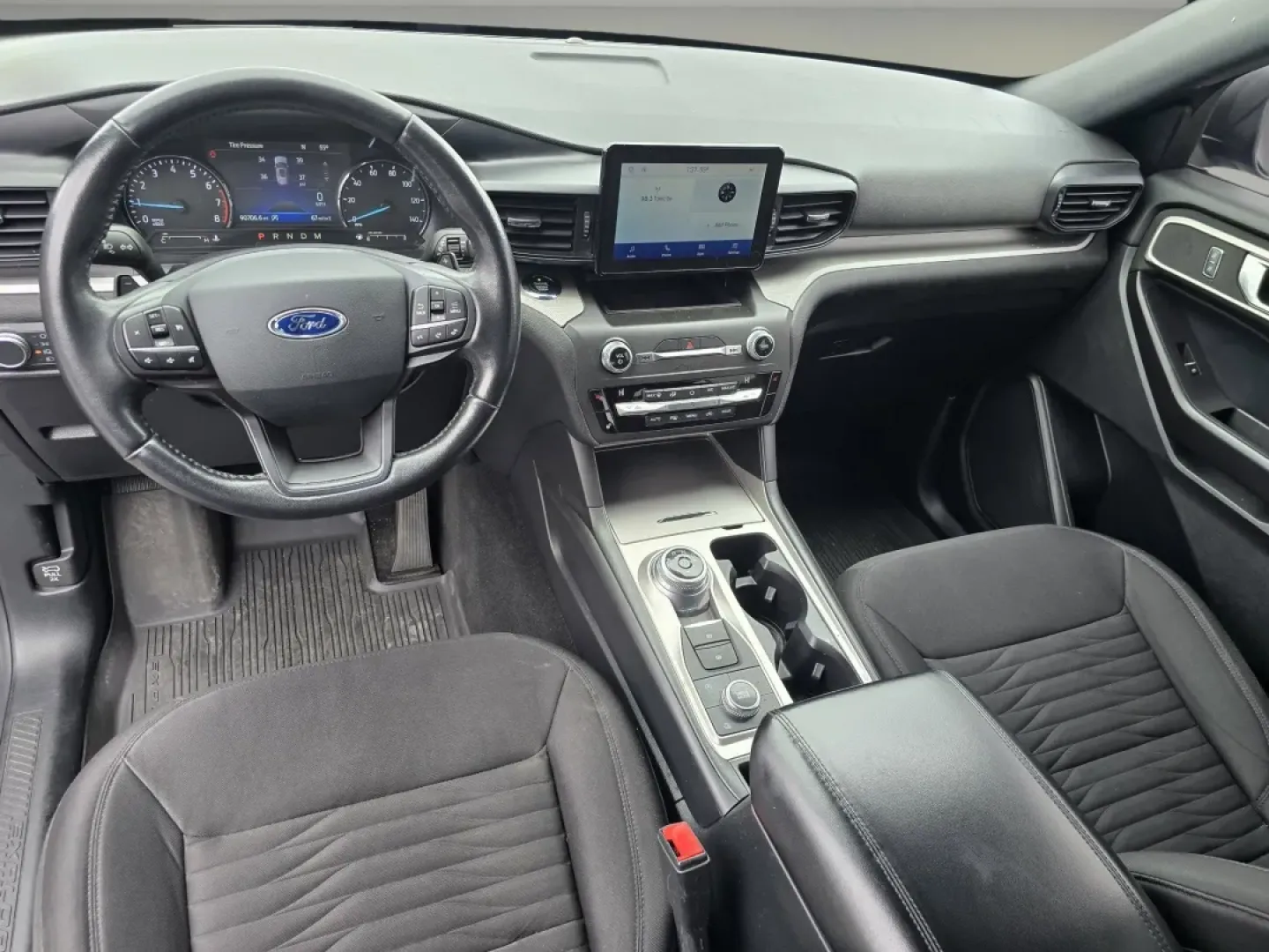 2020 Ford Explorer XLT (1FMSK8DH0LG) with an Other engine, located at 1430 Gateway Drive, Opelika, AL, 36801, (334) 239-0944, 32.637871, -85.409790 - Experience the perfect blend of adventure and practicality with this stunning 2020 Ford Explorer XLT, available now at Gils Auto in Phenix City, AL. If you're looking for a vehicle that's great for growing families, perfect for weekend adventures, and ideal for long commutes, this SUV checks all the - Photo#14