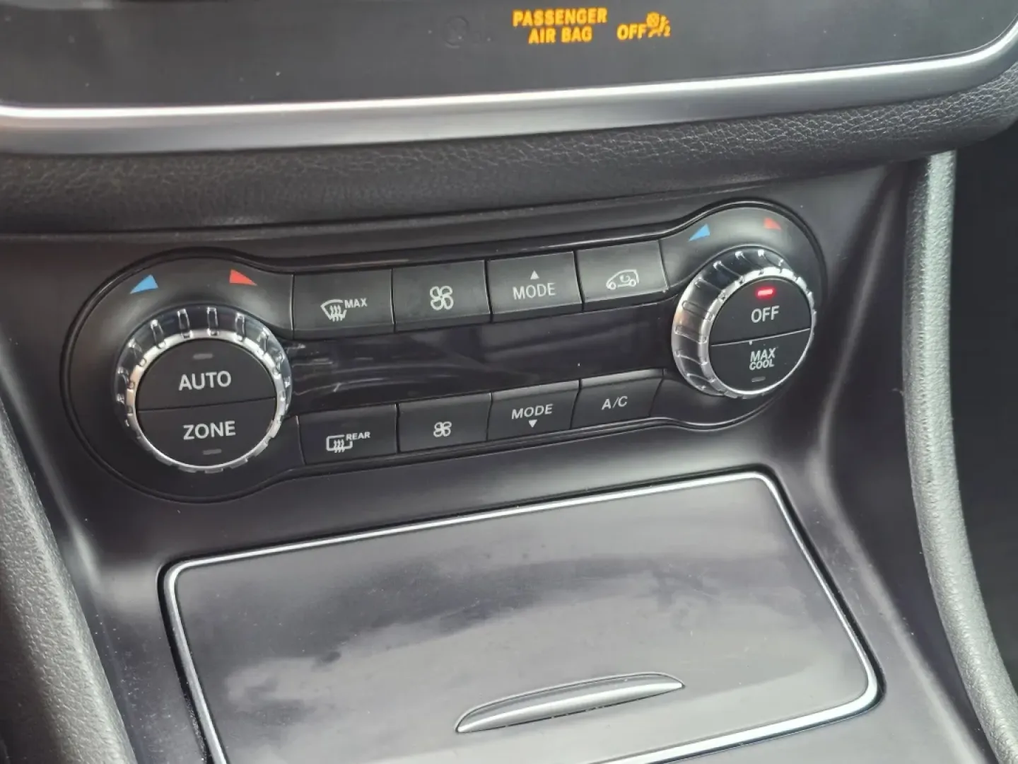 2019 Mercedes-Benz GLA GLA 250 (WDCTG4EB1KU) with an Other engine, located at 804 22nd Ave, Phenix City, AL, 36870, (334) 297-1860, 32.484749, -85.024475 - Are you ready to elevate your daily commute or family adventures? Look no further than this stunning 2019 Mercedes-Benz GLA 250, available now at Gils Auto in Phenix City, AL. Perfectly tailored for those who seek a blend of luxury and practicality, this SUV promises to be your reliable companion fo - Photo#16