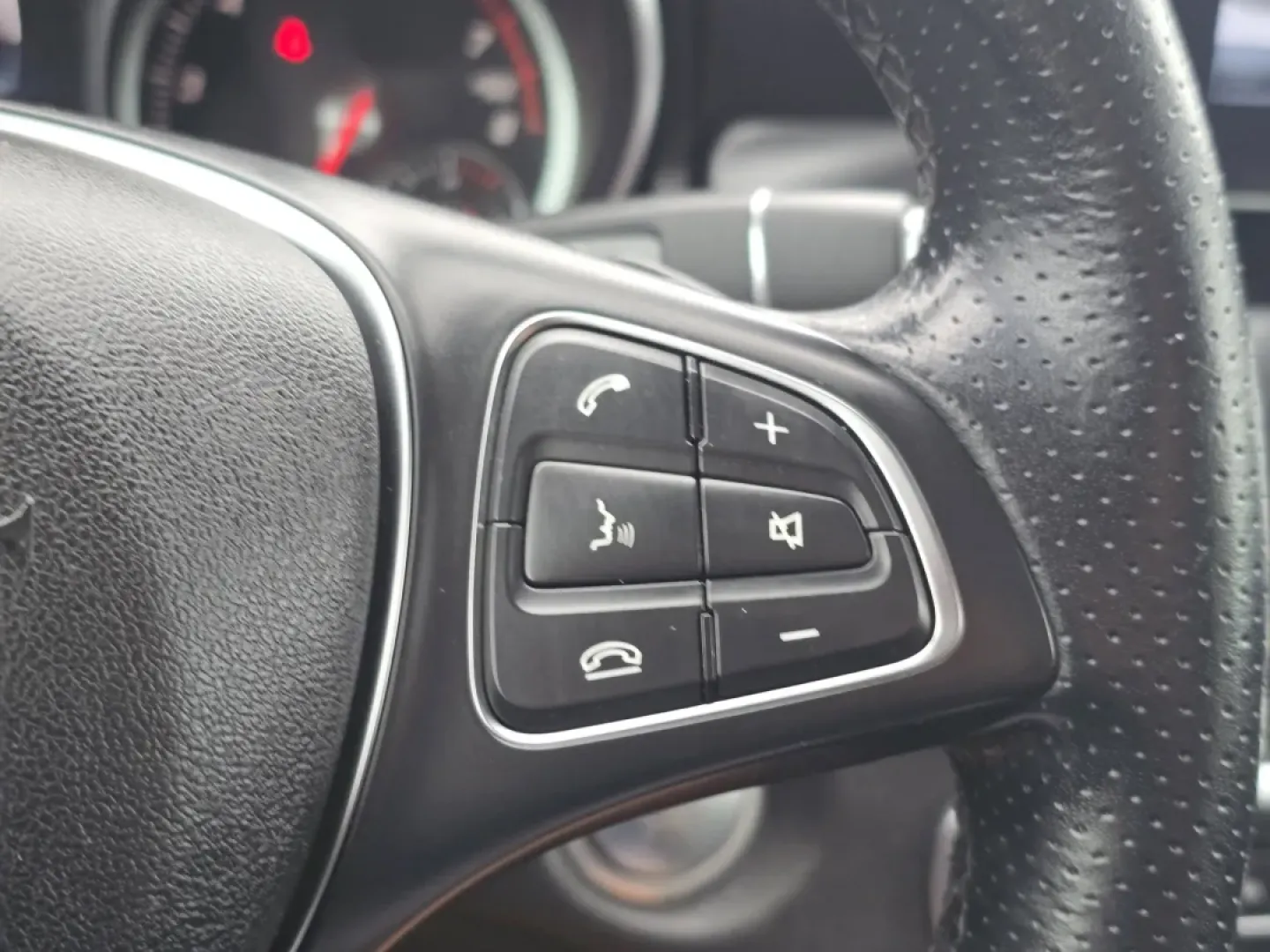 2019 Mercedes-Benz GLA GLA 250 (WDCTG4EB1KU) with an Other engine, located at 804 22nd Ave, Phenix City, AL, 36870, (334) 297-1860, 32.484749, -85.024475 - Are you ready to elevate your daily commute or family adventures? Look no further than this stunning 2019 Mercedes-Benz GLA 250, available now at Gils Auto in Phenix City, AL. Perfectly tailored for those who seek a blend of luxury and practicality, this SUV promises to be your reliable companion fo - Photo#19