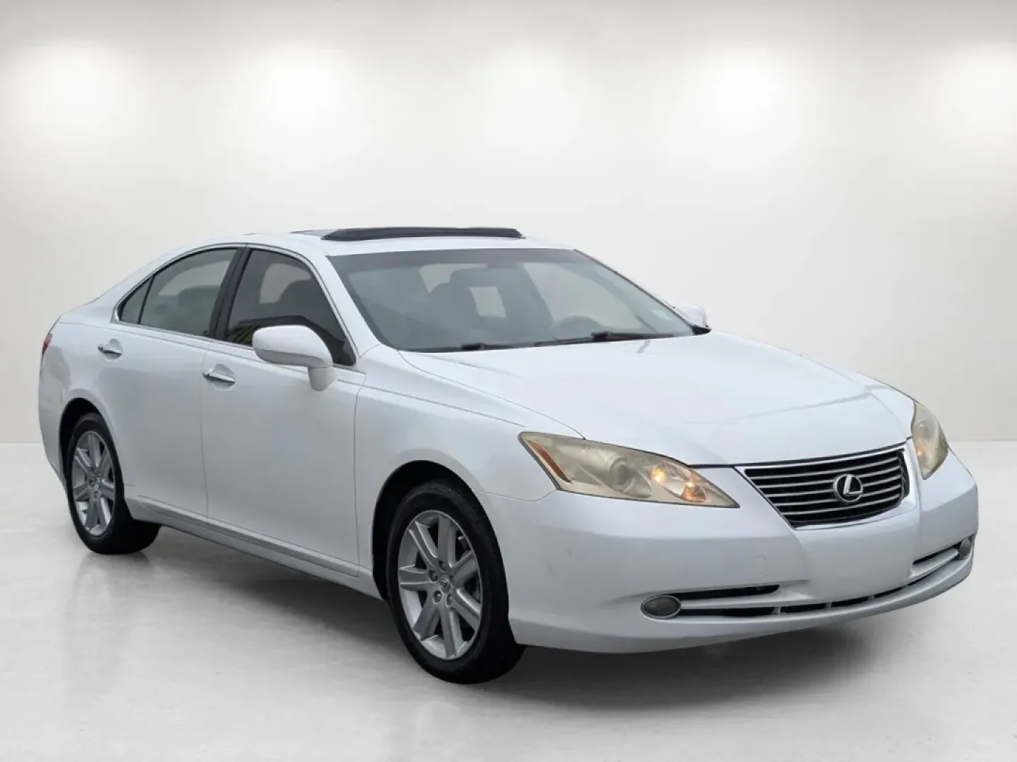 2008 /Cashmere Lexus ES 350 (JTHBJ46G782) with an Other engine, located at 804 22nd Ave, Phenix City, AL, 36870, (334) 297-1860, 32.484749, -85.024475 - **Experience Unmatched Comfort and Style with the 2008 Lexus ES 350 at Gils Auto Phenix City, AL!**<br /> <br /> If you're in the market for a luxurious sedan that seamlessly combines comfort, style, and performance, look no further than the 2008 Lexus ES 350 available at Gils Auto in Phenix City, - Photo#2