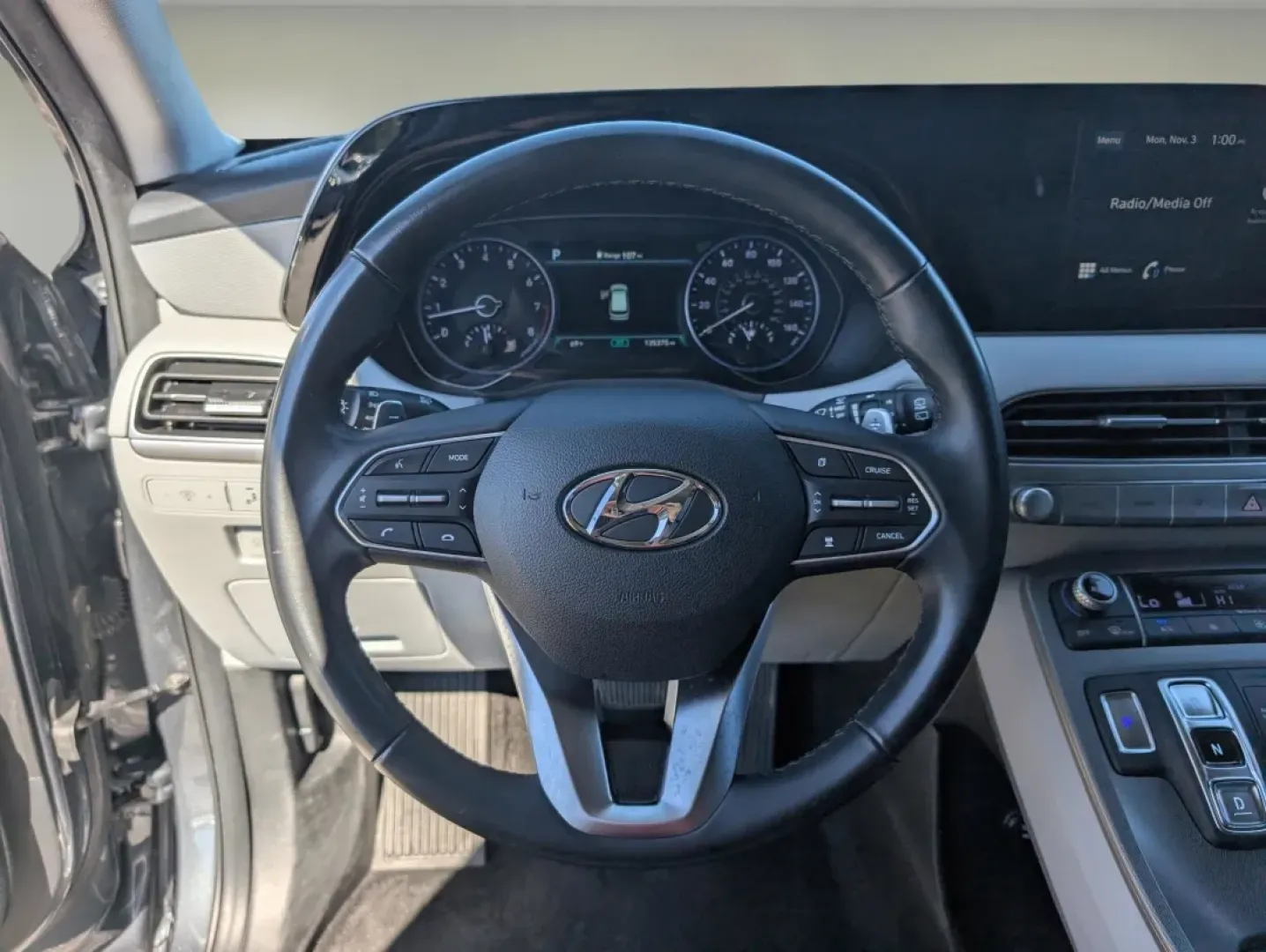 2021 /Gray Hyundai Palisade SEL (KM8R34HE5MU) with an Other engine, located at 7000 Northlake Connector, Columbus, GA, 31904, (706) 987-8085, 32.524975, -84.978134 - **Discover the 2021 Hyundai Palisade SEL: Your Ideal Family SUV for Every Adventure!**<br /> <br /> Are you in the market for a versatile and spacious SUV that caters to both everyday errands and weekend getaways? Look no further! The 2021 Hyundai Palisade SEL is the perfect blend of comfort, techno - Photo#15