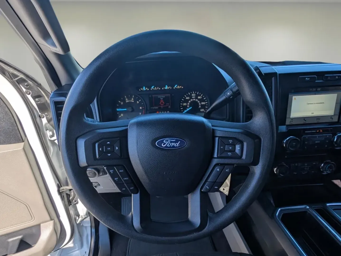 2018 Ford F-150 XLT (1FTEW1CP3JK) with an Other engine, located at 7000 Northlake Connector, Columbus, GA, 31904, (706) 987-8085, 32.524975, -84.978134 - Discover the perfect blend of rugged capability and everyday practicality with our 2018 Ford F-150, available now at Gils Auto in Phenix City, AL. Designed for those who embrace adventure without compromising on comfort, this Crew Cab Pickup is your ideal companion for both weekend getaways and dail - Photo#15