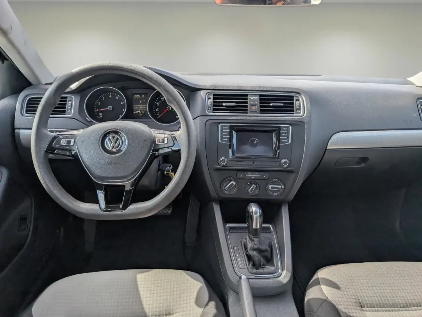 2017 Volkswagen Jetta 1.4T S (3VW2B7AJ7HM) with an Other engine, located at 1430 Gateway Drive, Opelika, AL, 36801, (334) 239-0944, 32.637871, -85.409790 - **Discover Your Next Adventure with the 2017 Volkswagen Jetta at Gils Auto - Phenix City!**<br /> <br /> Are you in the market for a reliable sedan that fits seamlessly into your active lifestyle? Look no further than this stunning 2017 Volkswagen Jetta, perfect for everything from daily commutes to - Photo#9