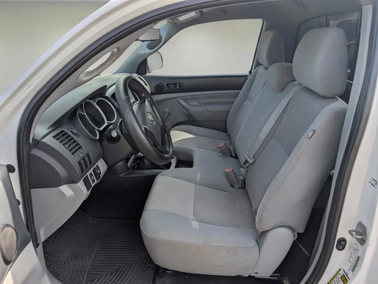 2013 Toyota Tacoma (5TFNX4CN6DX) with an Other engine, located at 1430 Gateway Drive, Opelika, AL, 36801, (334) 239-0944, 32.637871, -85.409790 - Unlock a world of adventure with the 2013 Toyota Tacoma, a versatile pickup truck that perfectly balances utility and comfort. Whether you're a growing family seeking reliable transportation, a weekend warrior ready for off-road excursions, or a budget-conscious buyer in need of a dependable vehicle - Photo#9