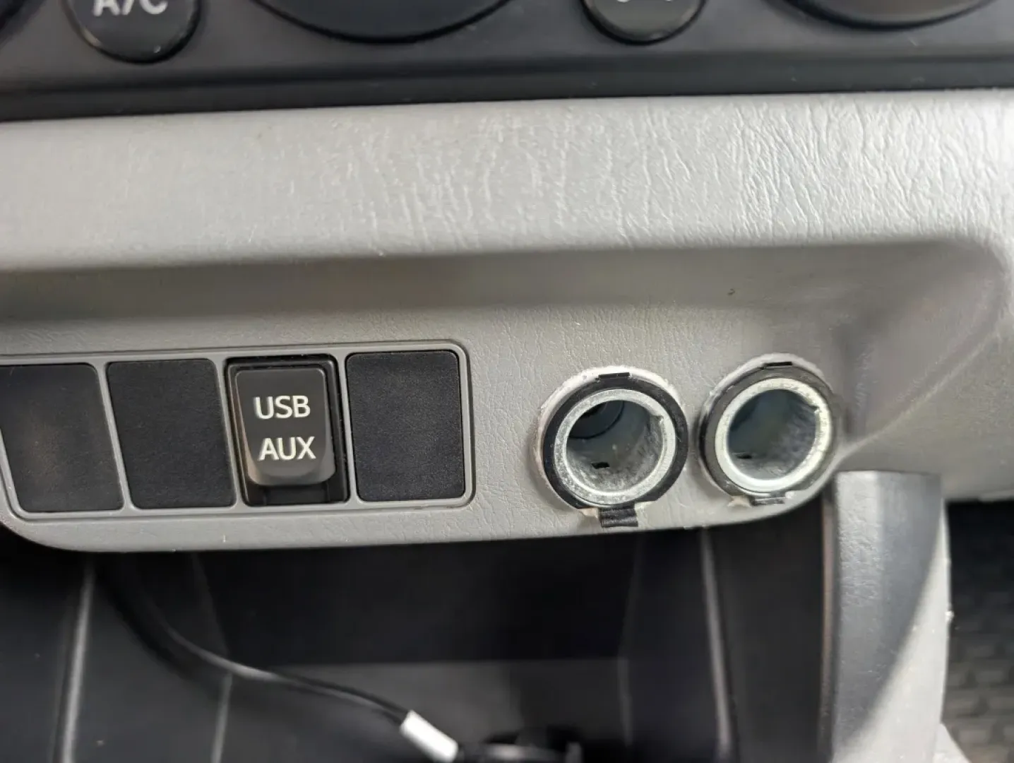 2013 Toyota Tacoma (5TFNX4CN6DX) with an Other engine, located at 1430 Gateway Drive, Opelika, AL, 36801, (334) 239-0944, 32.637871, -85.409790 - Unlock a world of adventure with the 2013 Toyota Tacoma, a versatile pickup truck that perfectly balances utility and comfort. Whether you're a growing family seeking reliable transportation, a weekend warrior ready for off-road excursions, or a budget-conscious buyer in need of a dependable vehicle - Photo#13