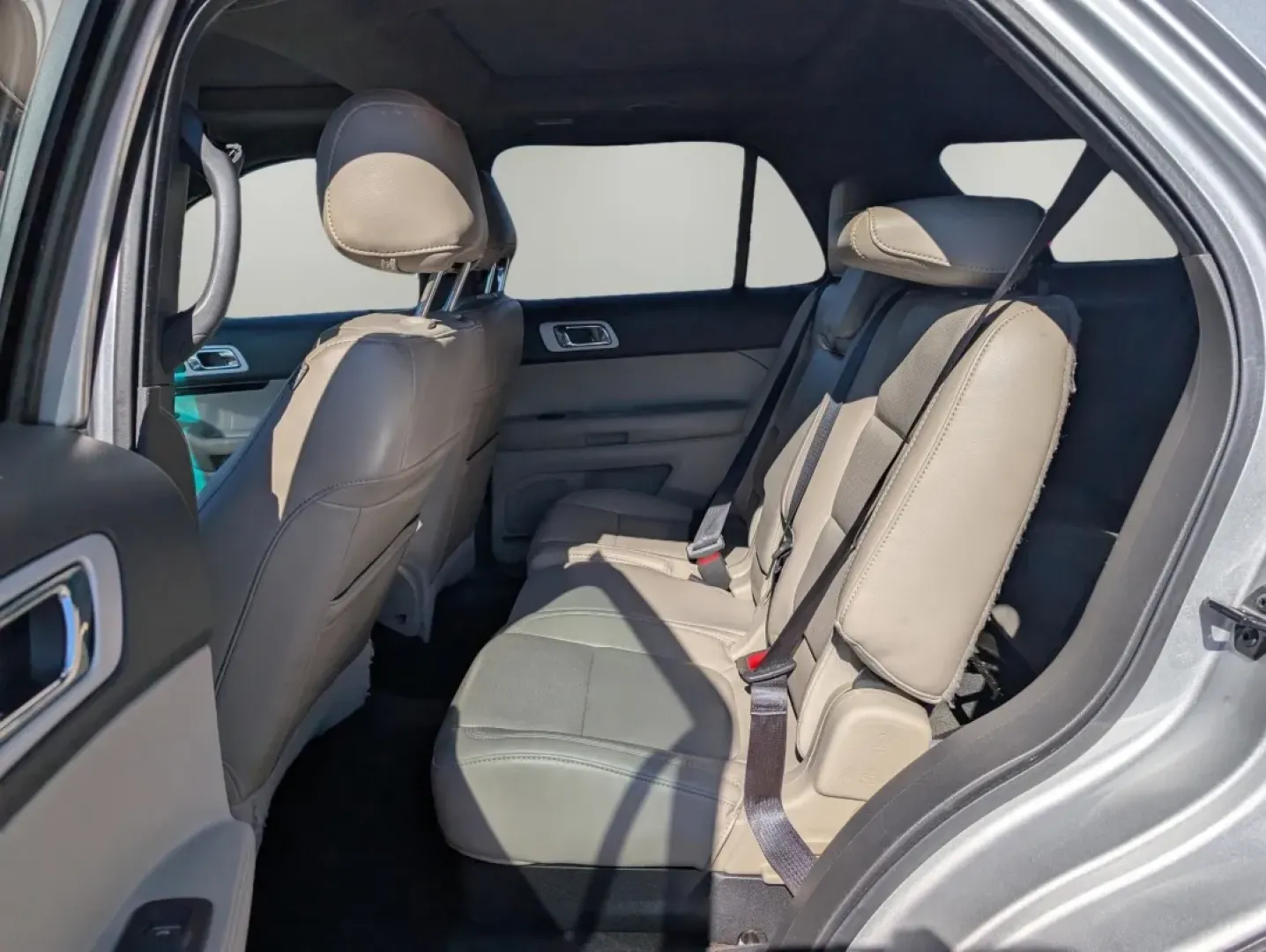 2013 Ford Explorer Limited (1FM5K7F88DG) with an Other engine, located at 3959 U.S. 80 W, Phenix City, AL, 36870, (334) 297-4885, 32.469296, -85.135185 - **Elevate Your Adventures with the 2013 Ford Explorer Limited at Gils Auto!**<br /> <br /> If you're a growing family or an adventurer at heart, the 2013 Ford Explorer Limited is the perfect SUV to elevate your lifestyle! With ample space, luxurious features, and a robust performance, this vehicle i - Photo#11