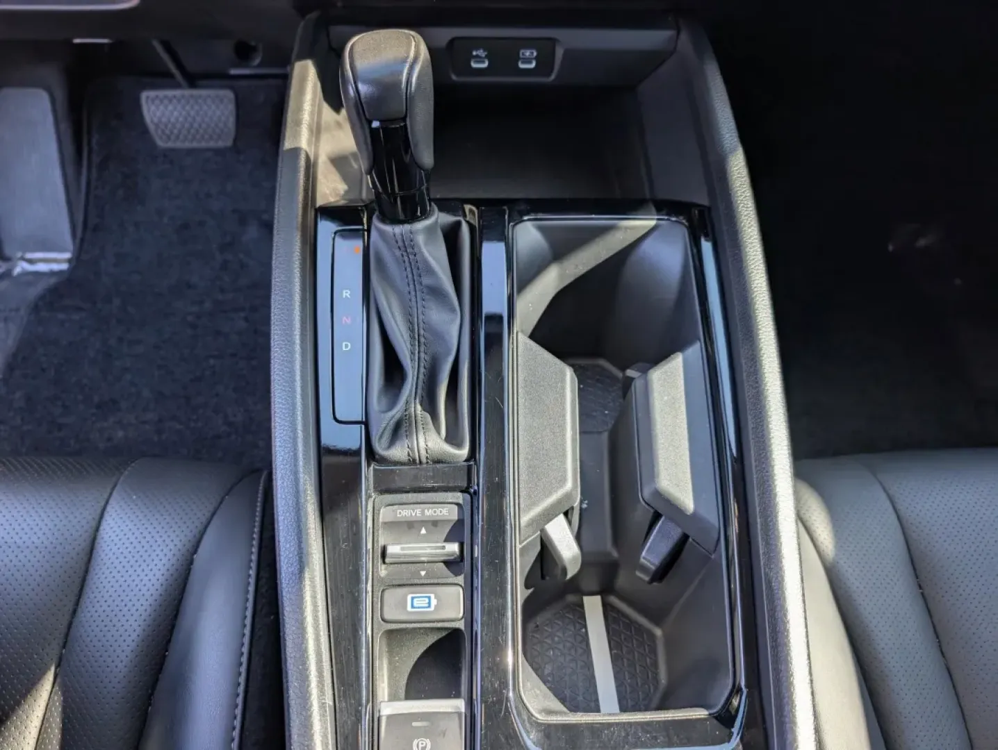 2024 Honda Accord Hybrid EX-L (1HGCY2F6XRA) with an Other engine, located at 5115 14th Ave., Columbus, GA, 31904, (706) 323-0345, 32.511494, -84.971046 - Looking for a vehicle that can seamlessly fit into your active lifestyle? The 2024 Honda Accord Hybrid EX-L is the perfect companion for both your daily commutes and weekend adventures. Whether you're a growing family heading to the park in nearby Phenix City or a budget-conscious buyer seeking a re - Photo#14